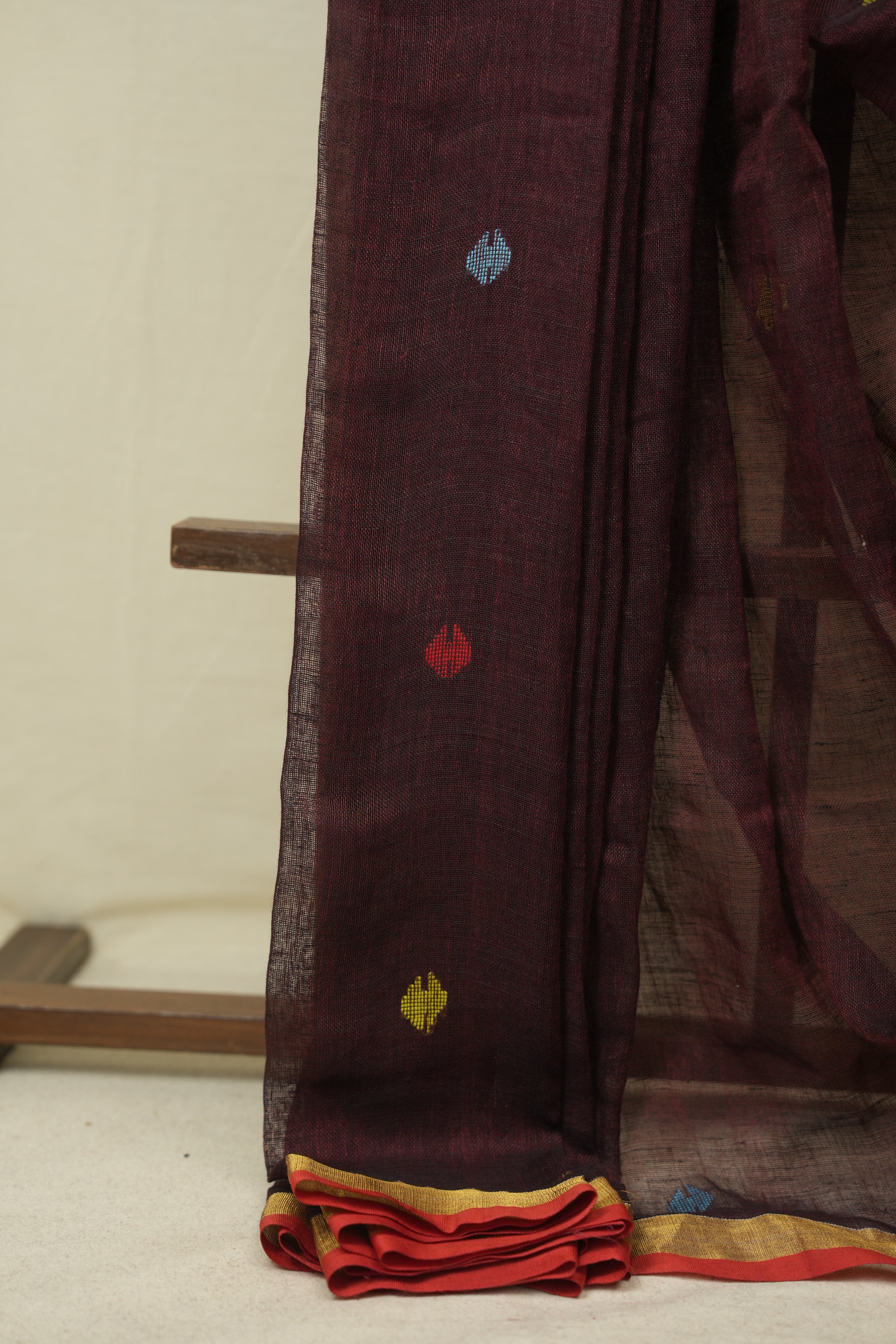Maroon Linen Jamdani Saree - SRMLJS523