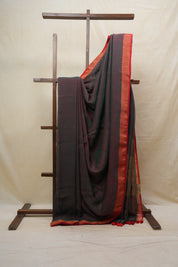 Green Plain Linen Saree With Pink Tassels - SRGPLS299