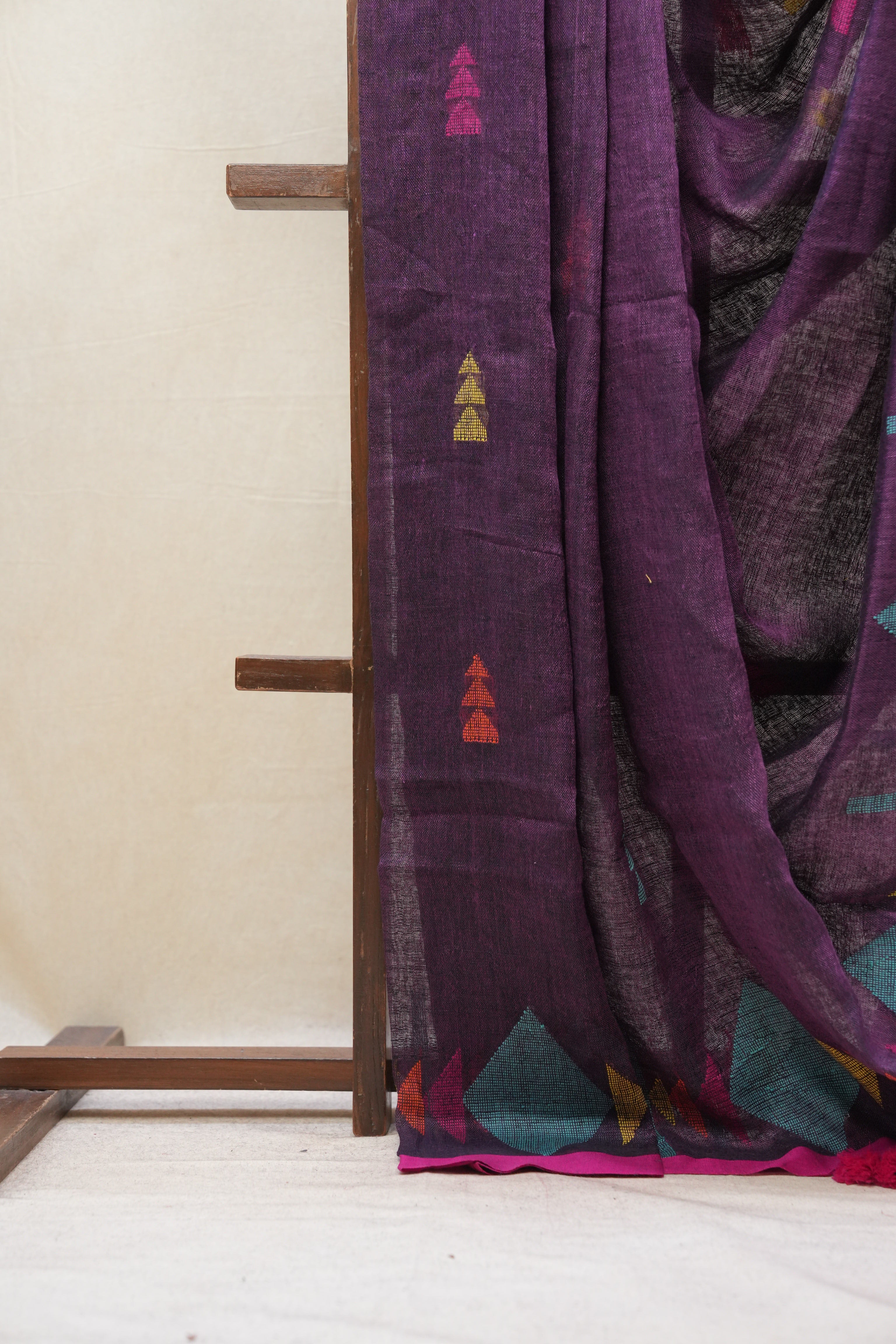 Purple Linen Jamdani Saree With Rani Color Tassels - SRPLJS409