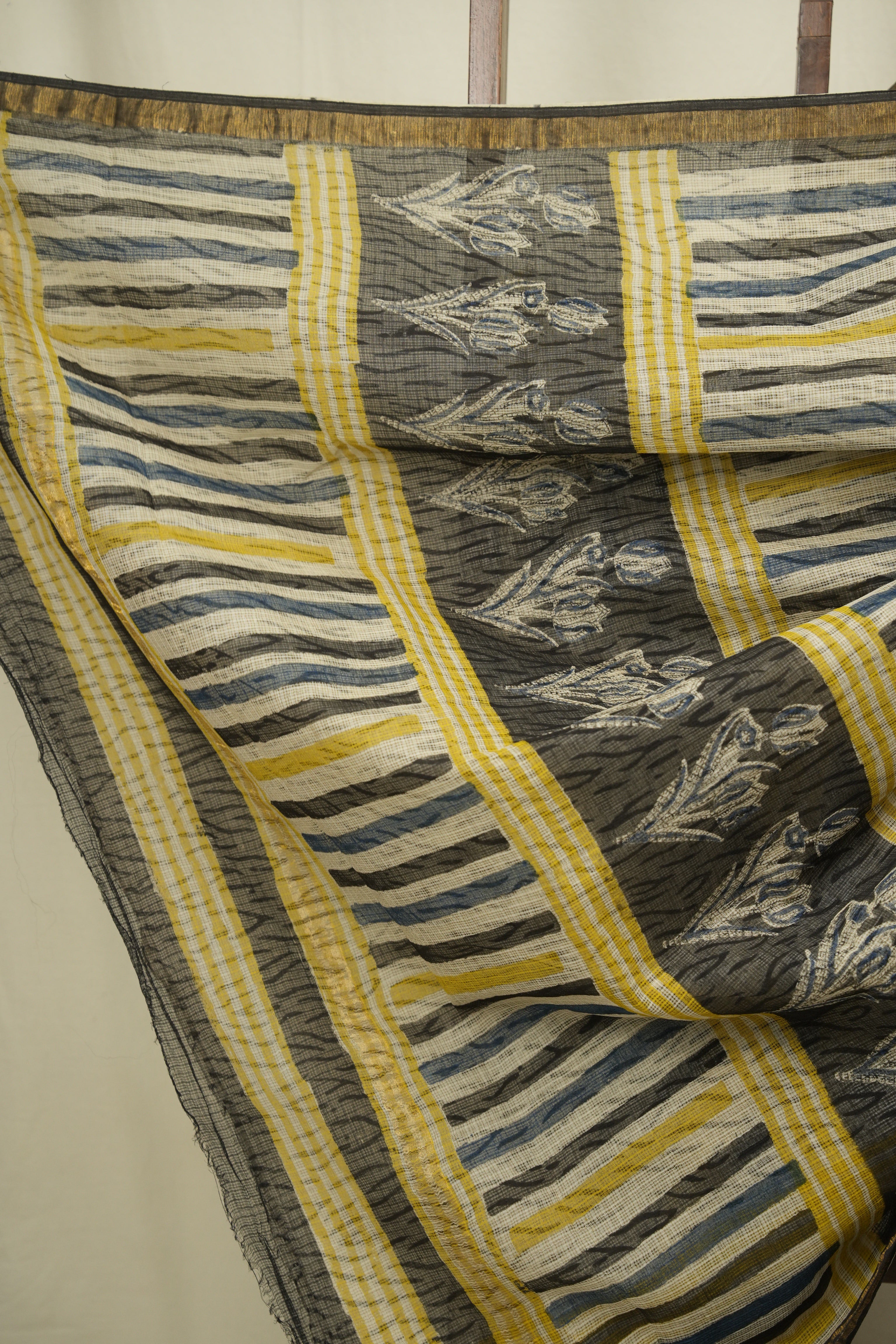 Off-White Kota Doria Saree - SROWKDS313