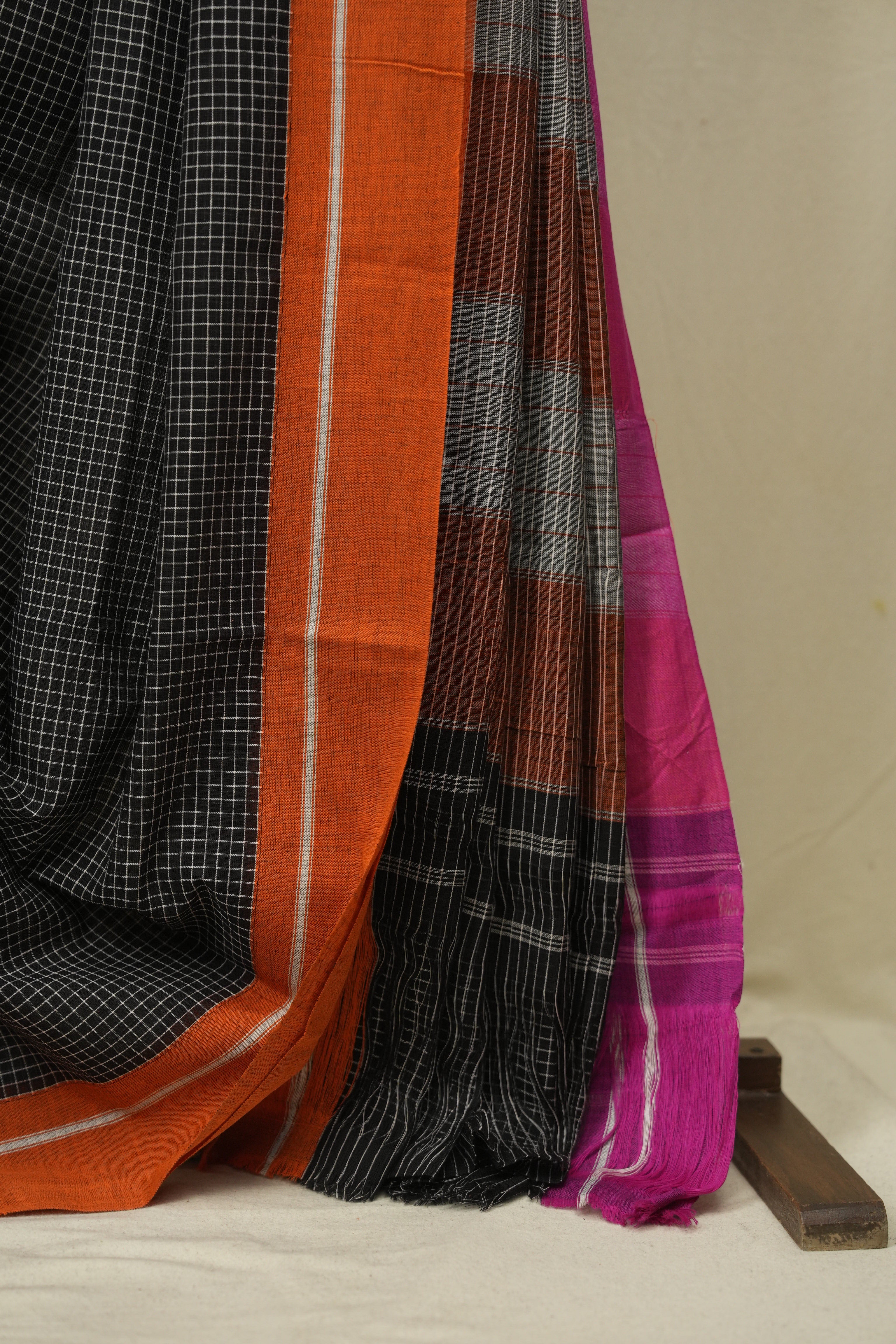 Black Big Checks Cotton Patteda Anchu Saree - SRBPAS190