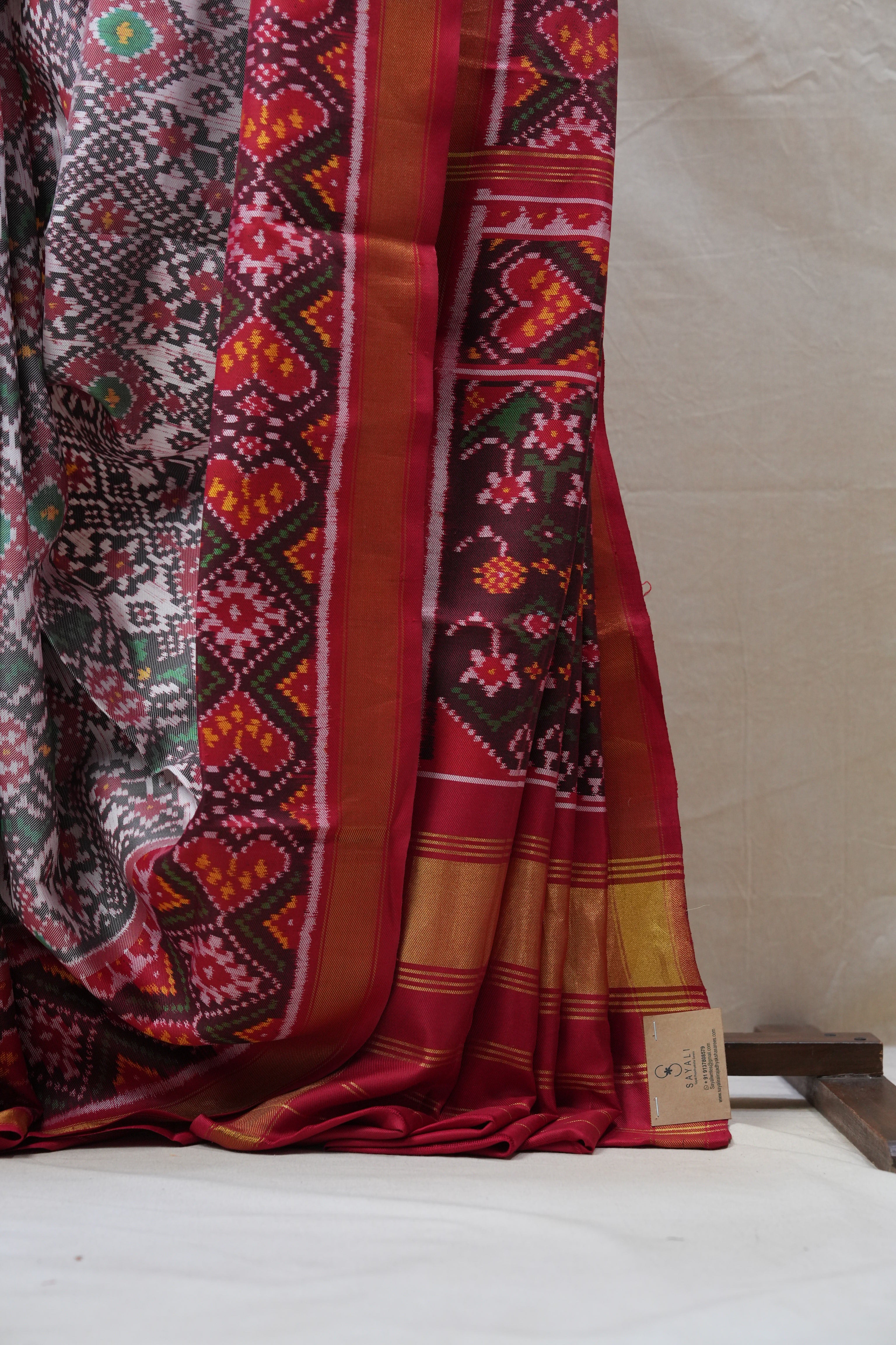 Light Pink Rajkot Patola Silk Saree - SRLPRPSS391