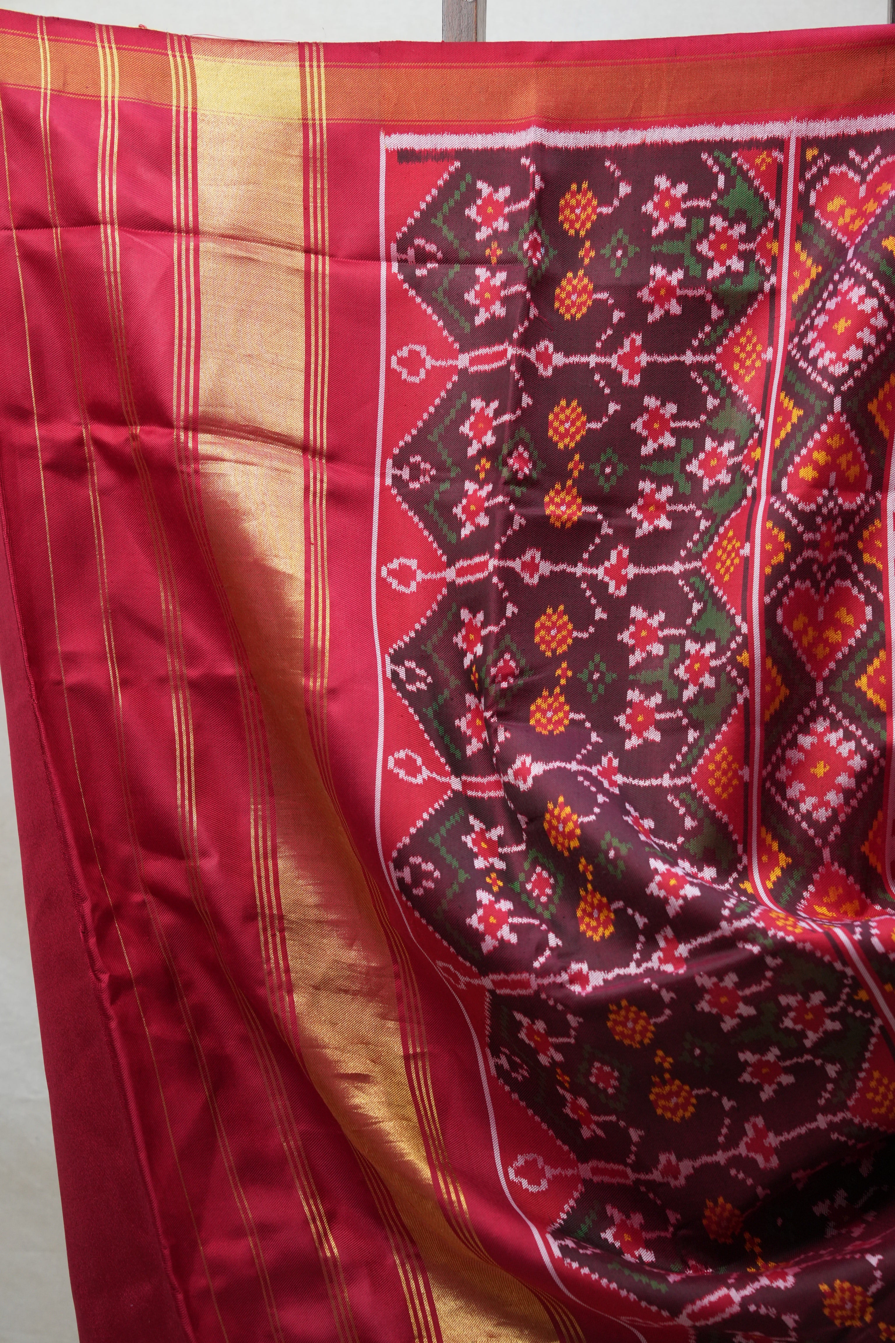 Light Pink Rajkot Patola Silk Saree - SRLPRPSS391