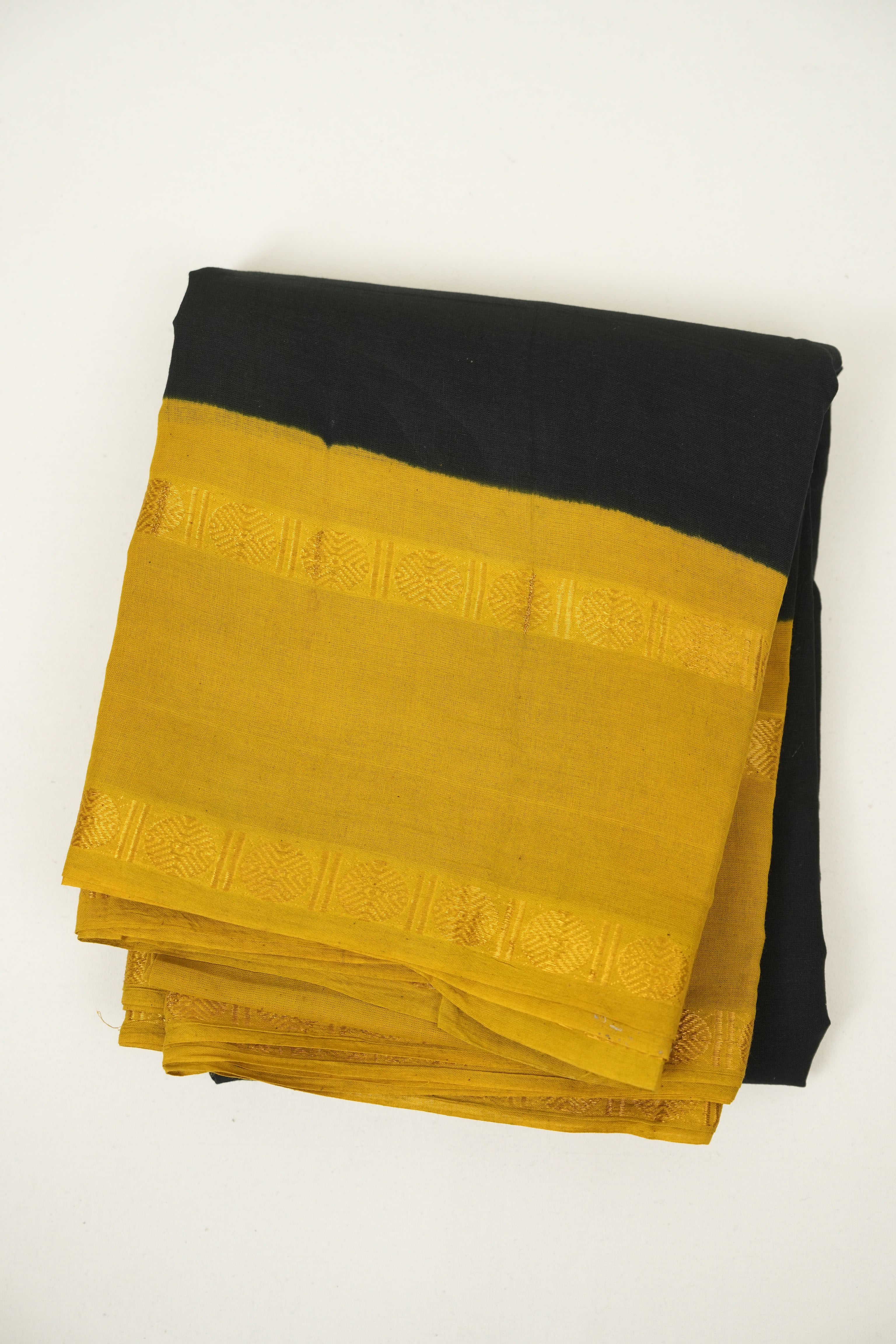 Black Sungudi Cotton Saree - SRBSCS184
