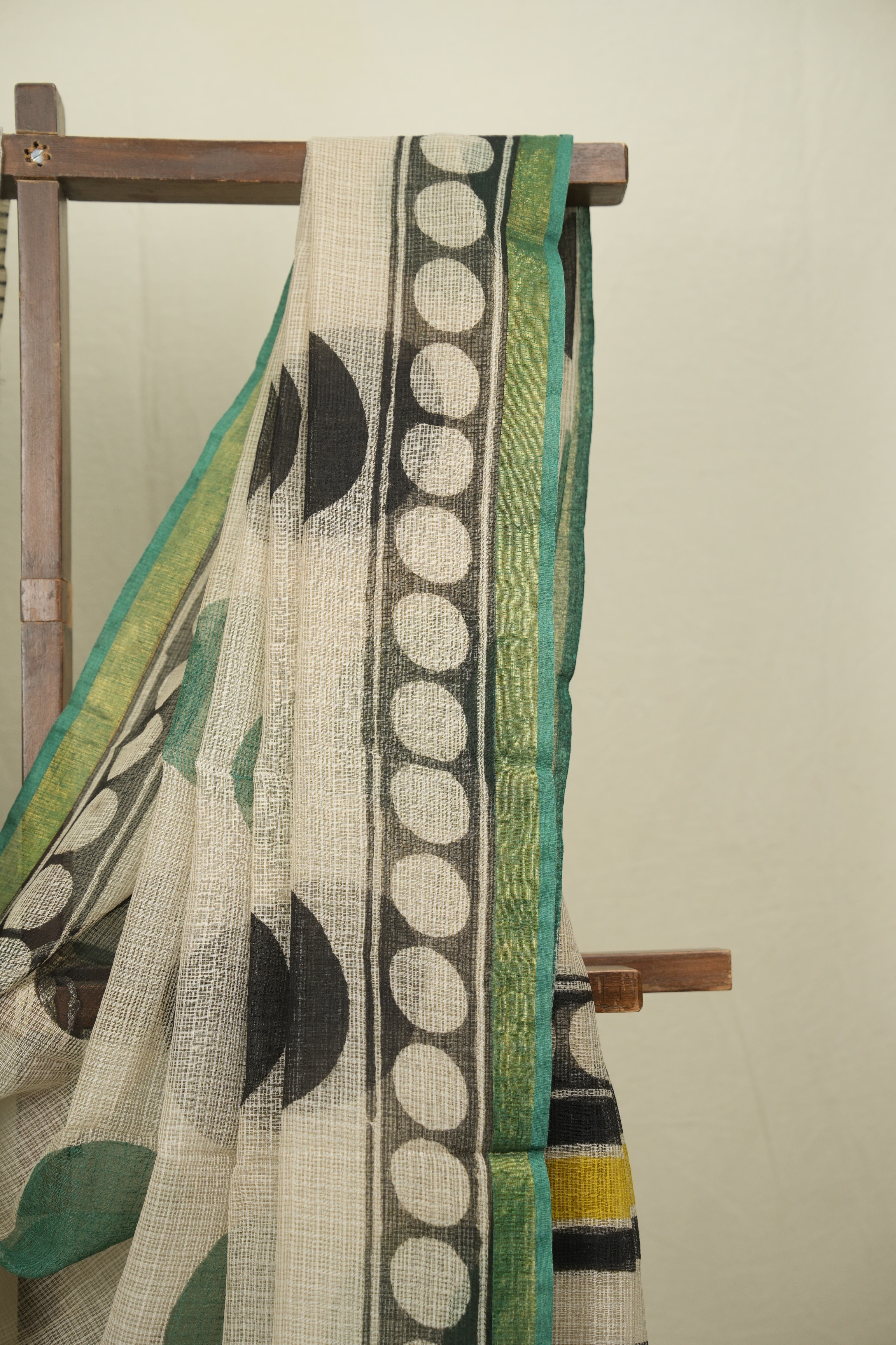 Off-White Kota Doria Saree - SROWKDS314