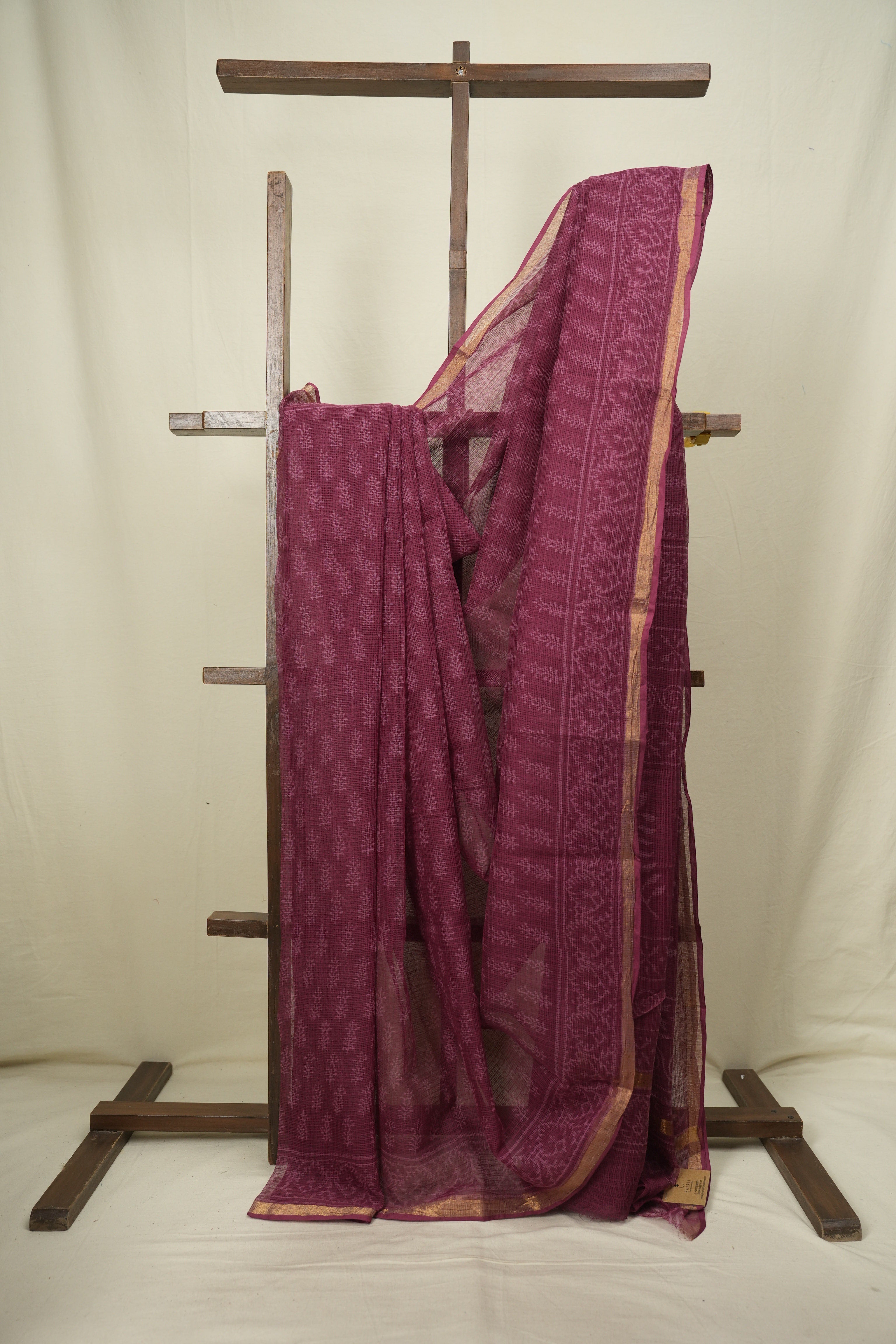 Magenta Kota Doria Saree - SRMKDS305