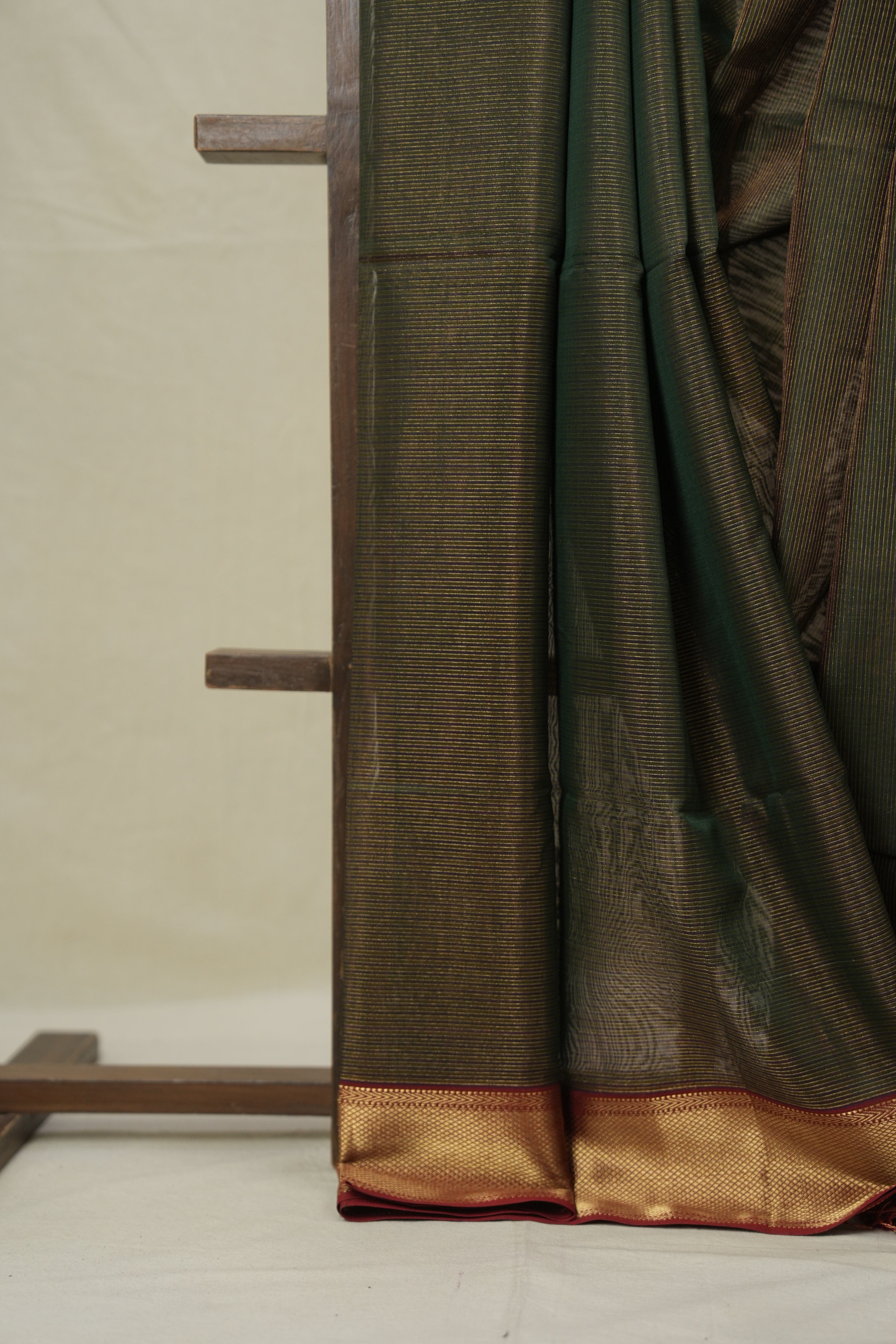 Green Gold Maheshwari Tissue Saree - SRGGMTS723
