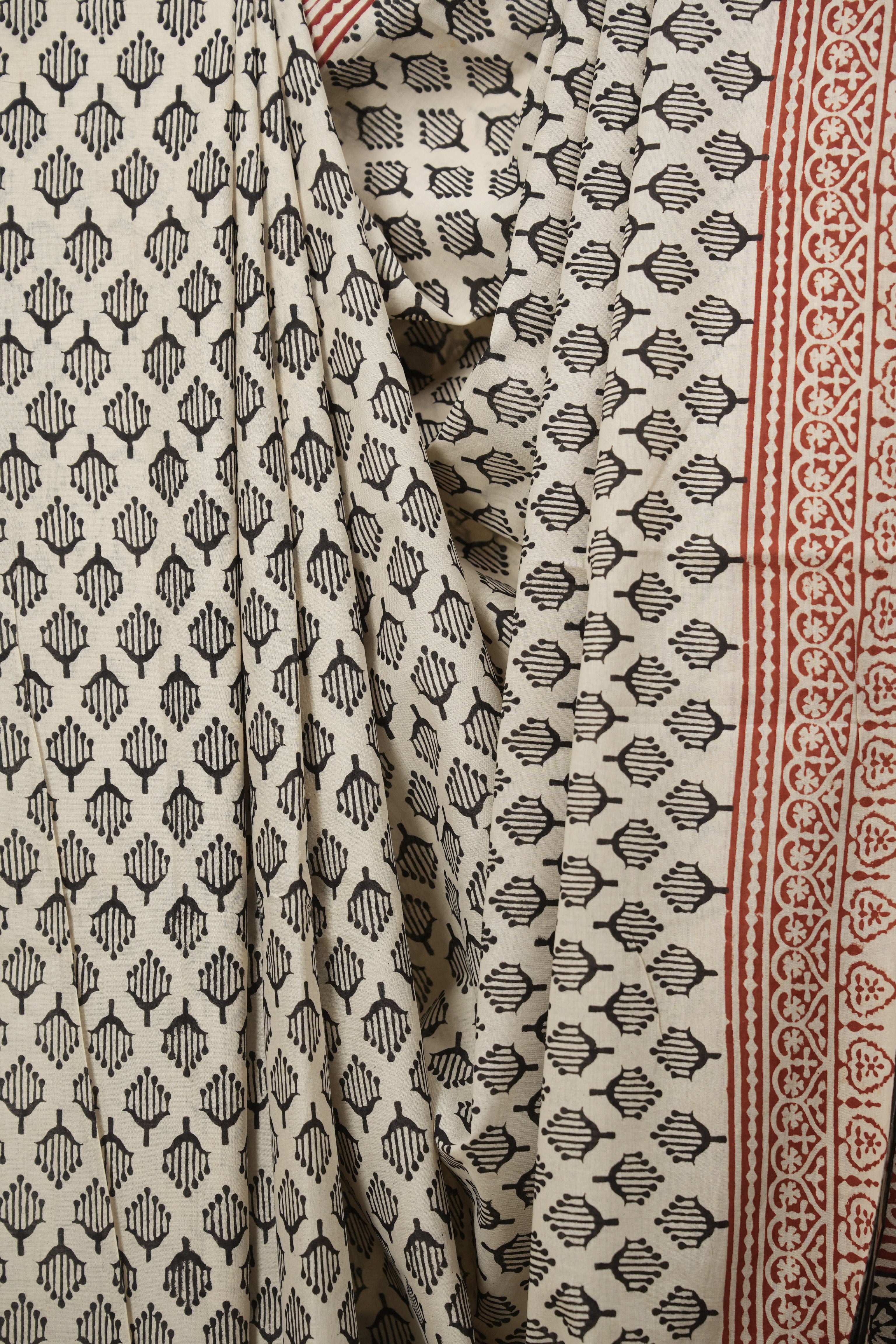 Off White HBP Cotton Saree - SROWCS3678