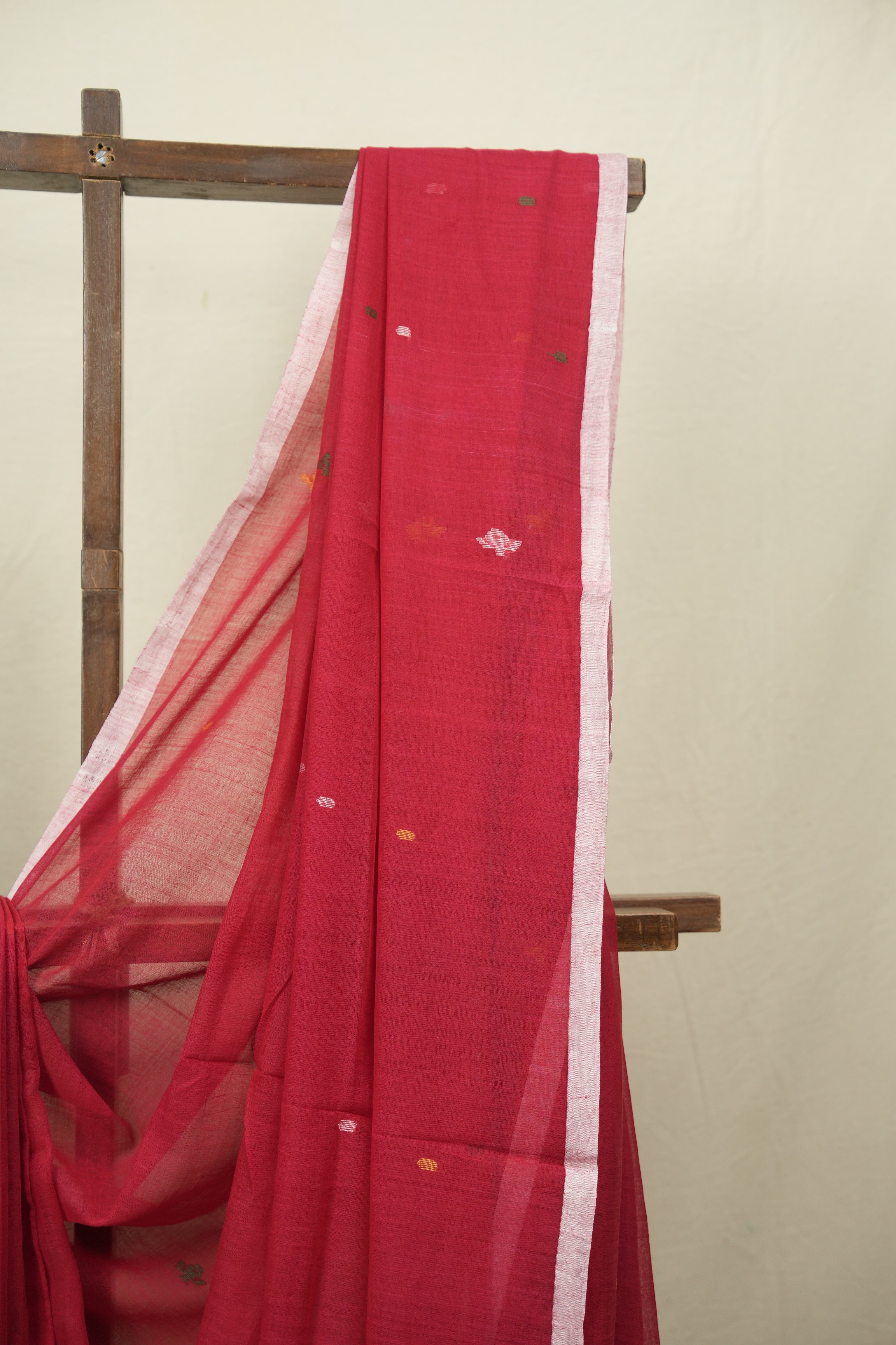 Red Bengal Mul Cotton Saree - SRRBMCS084