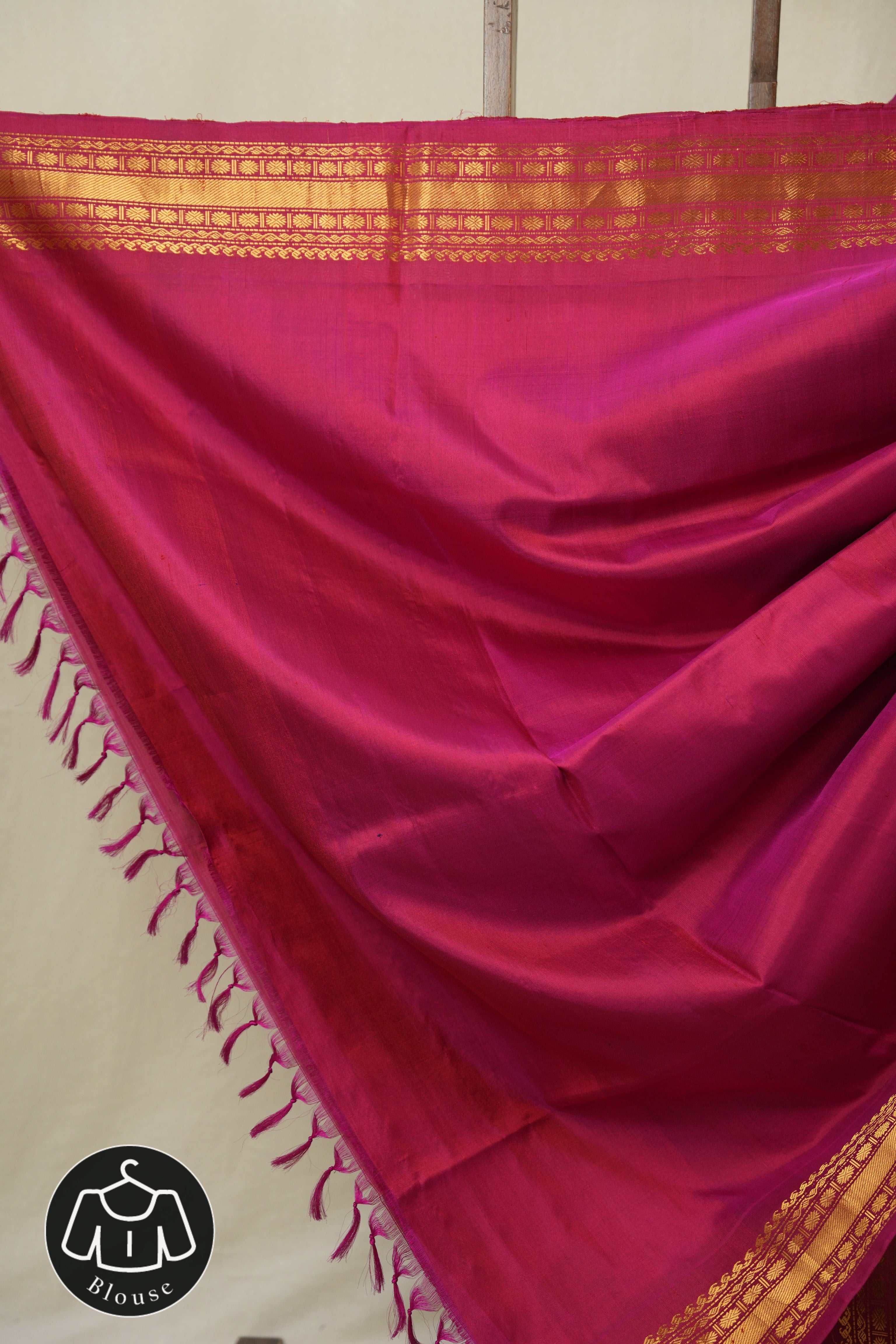Navy Blue Gadwal Silk Saree - SRNBGSS546