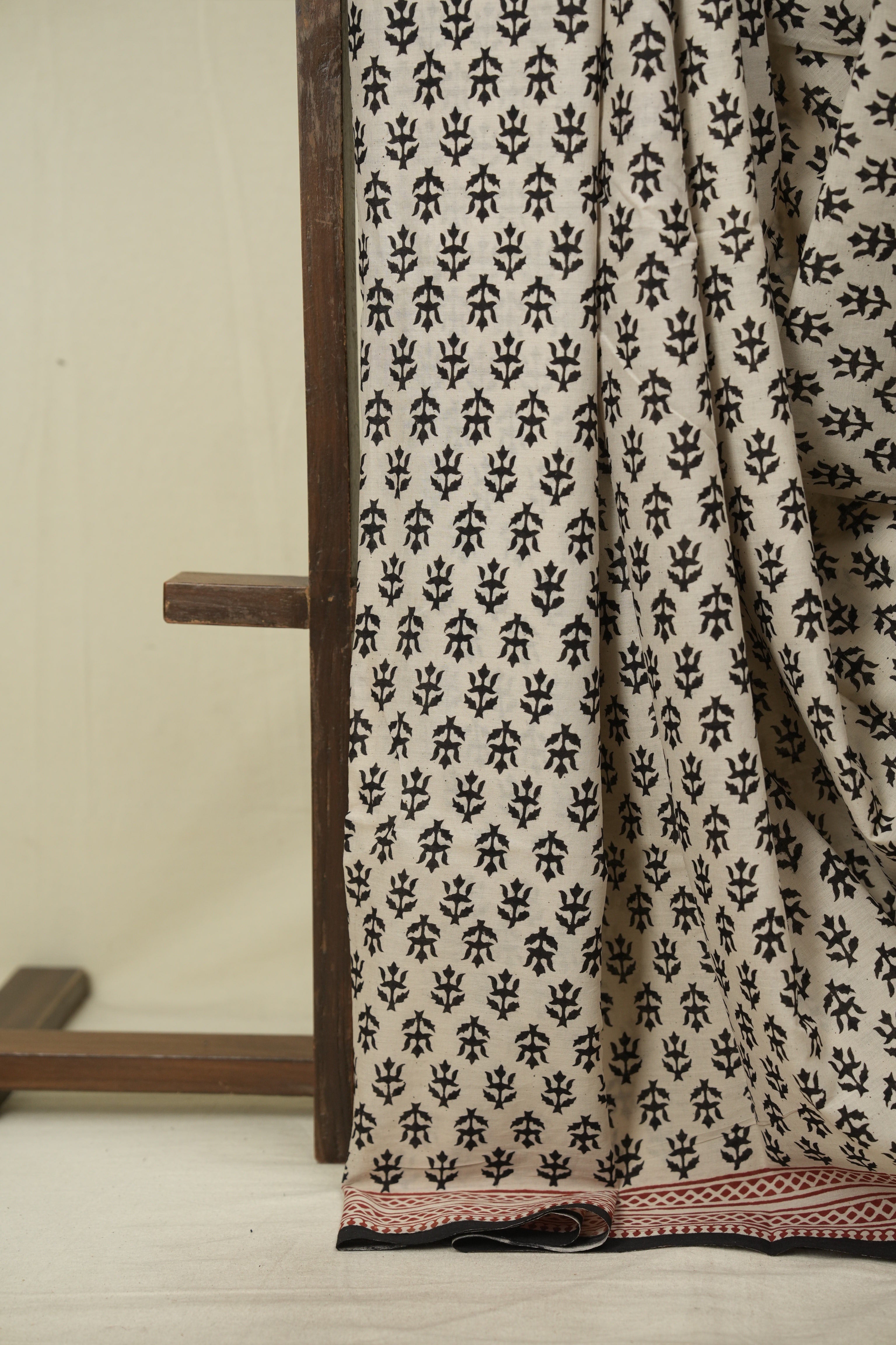 Off White HBP Cotton Saree - SROWCS3679