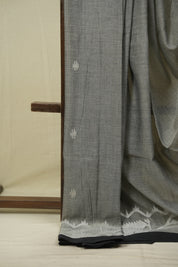 Grey Bengal Mul Cotton Saree - SRGBMCS082