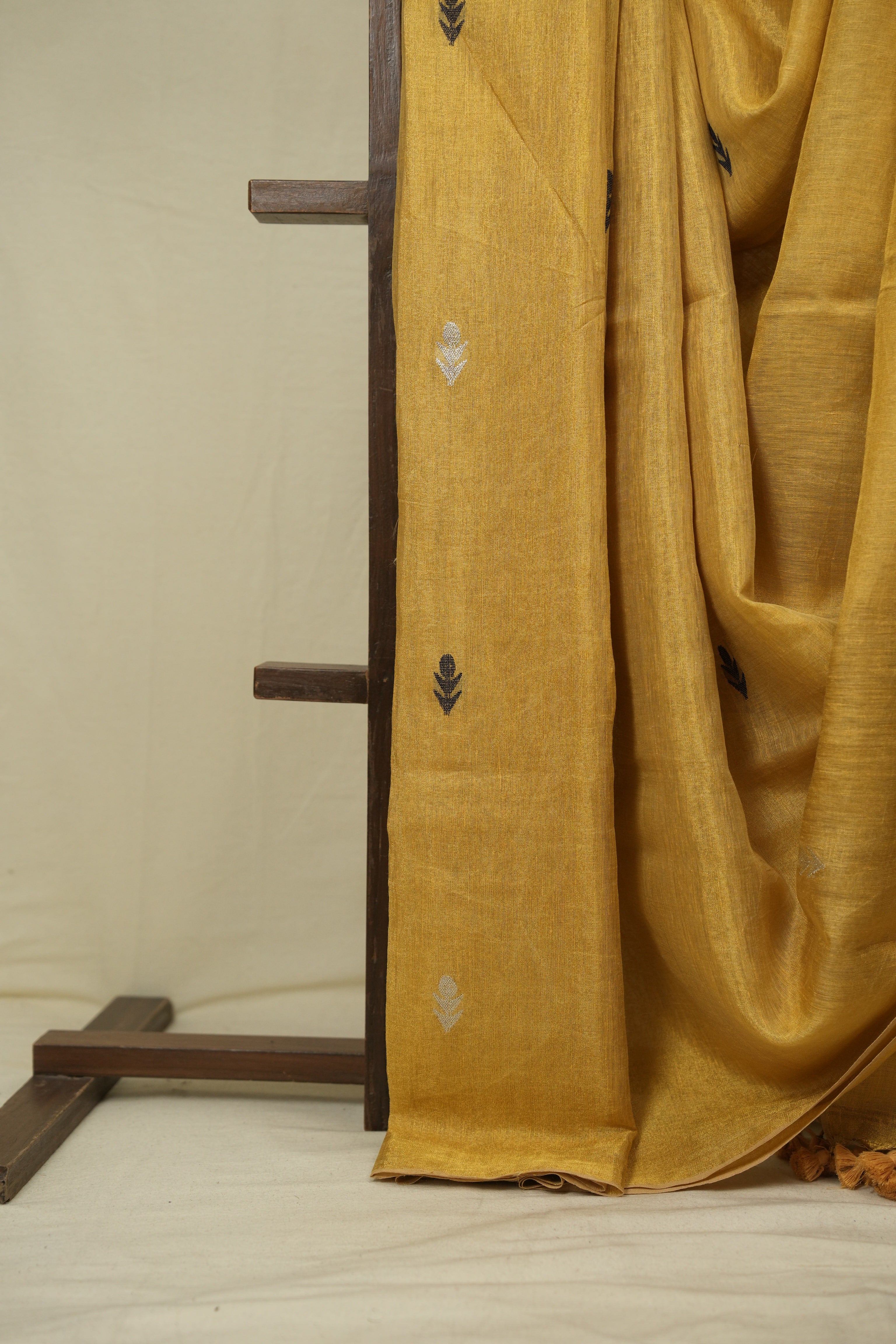 Yellow Tissue Linen jamdani Saree - SRYTLJS209