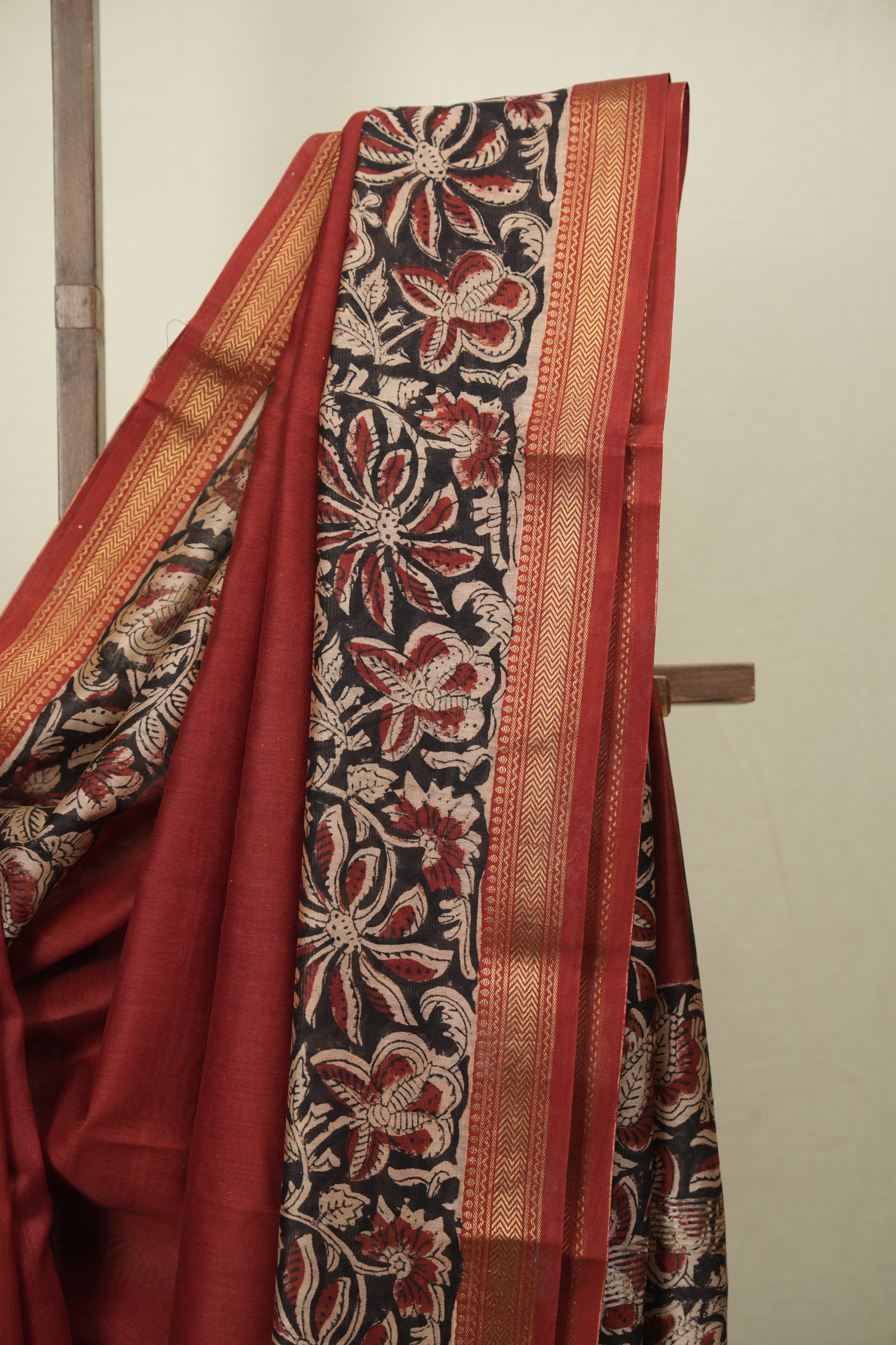 Maroon HBP Cotton Silk Saree With Chanderi Border - SRMCSS1807
