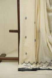 Cream Bengal Mul Cotton Saree - SRCBMCS077