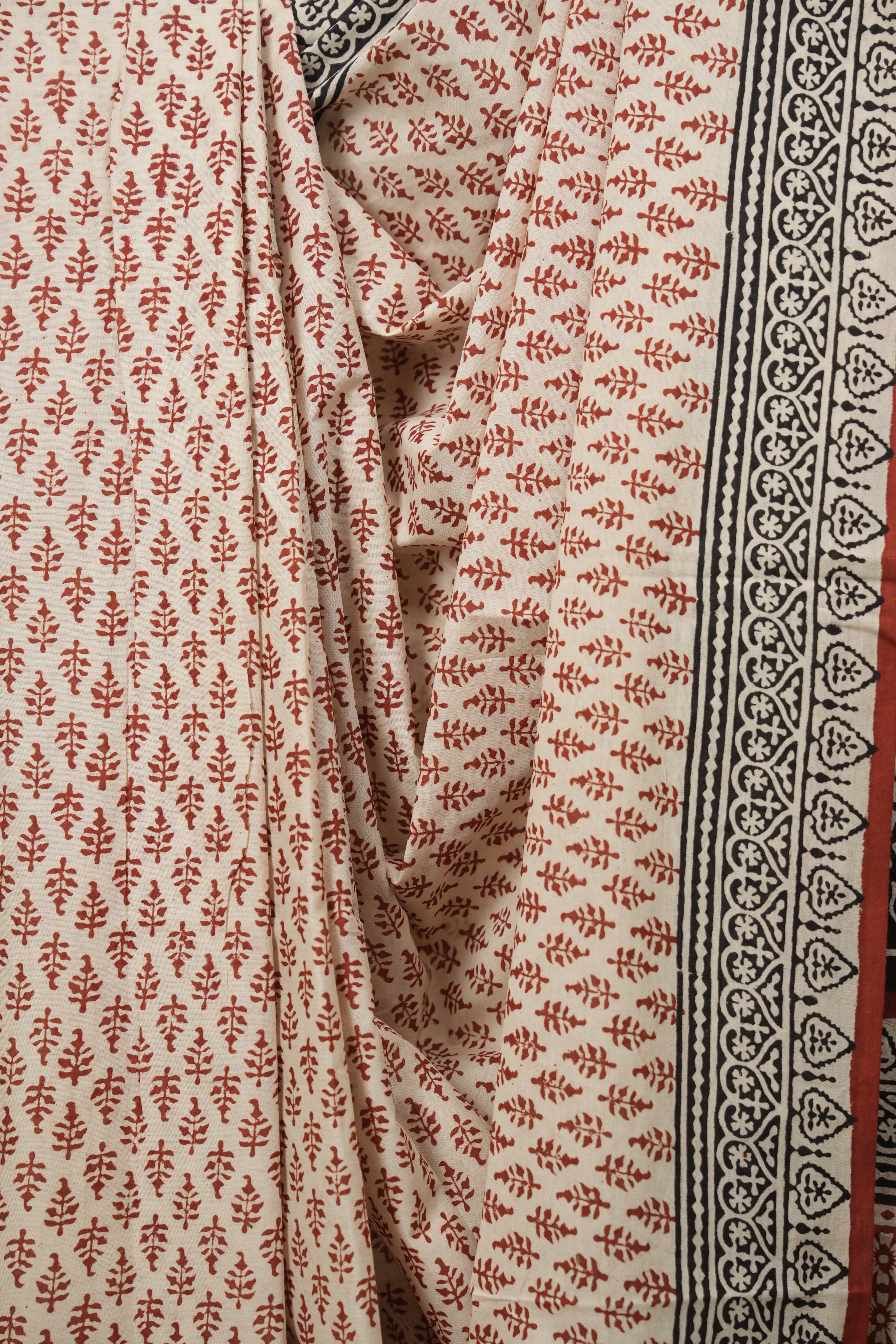 Cream HBP Cotton Saree - SRCCS3676