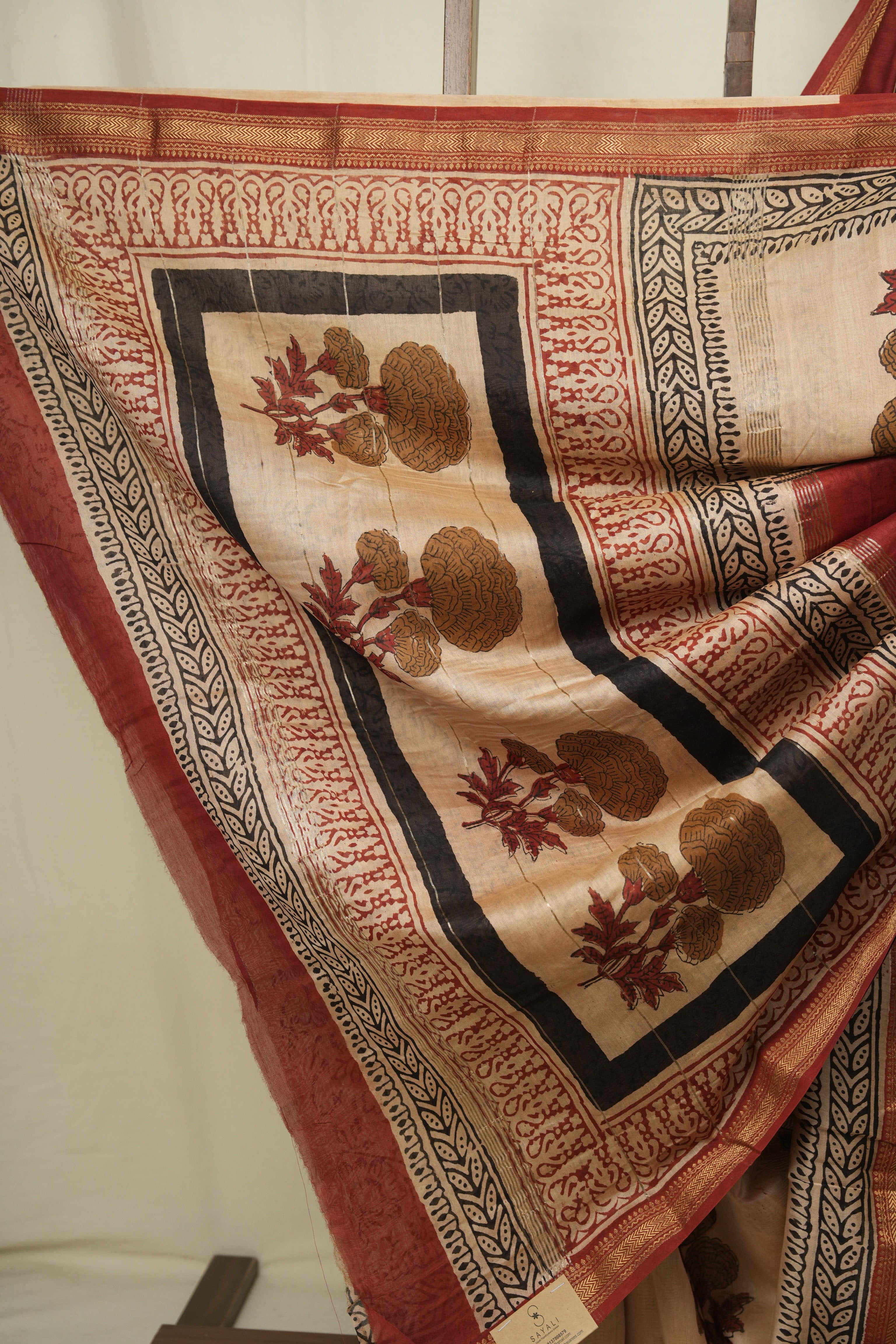 Maroon HBP Cotton Silk Saree With Chanderi Border - SRMCSS1804