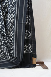 Black Pochampali Cotton Ikat Saree - SRBPCIS402