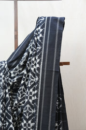 Black Pochampali Cotton Ikat Saree - SRBPCIS402
