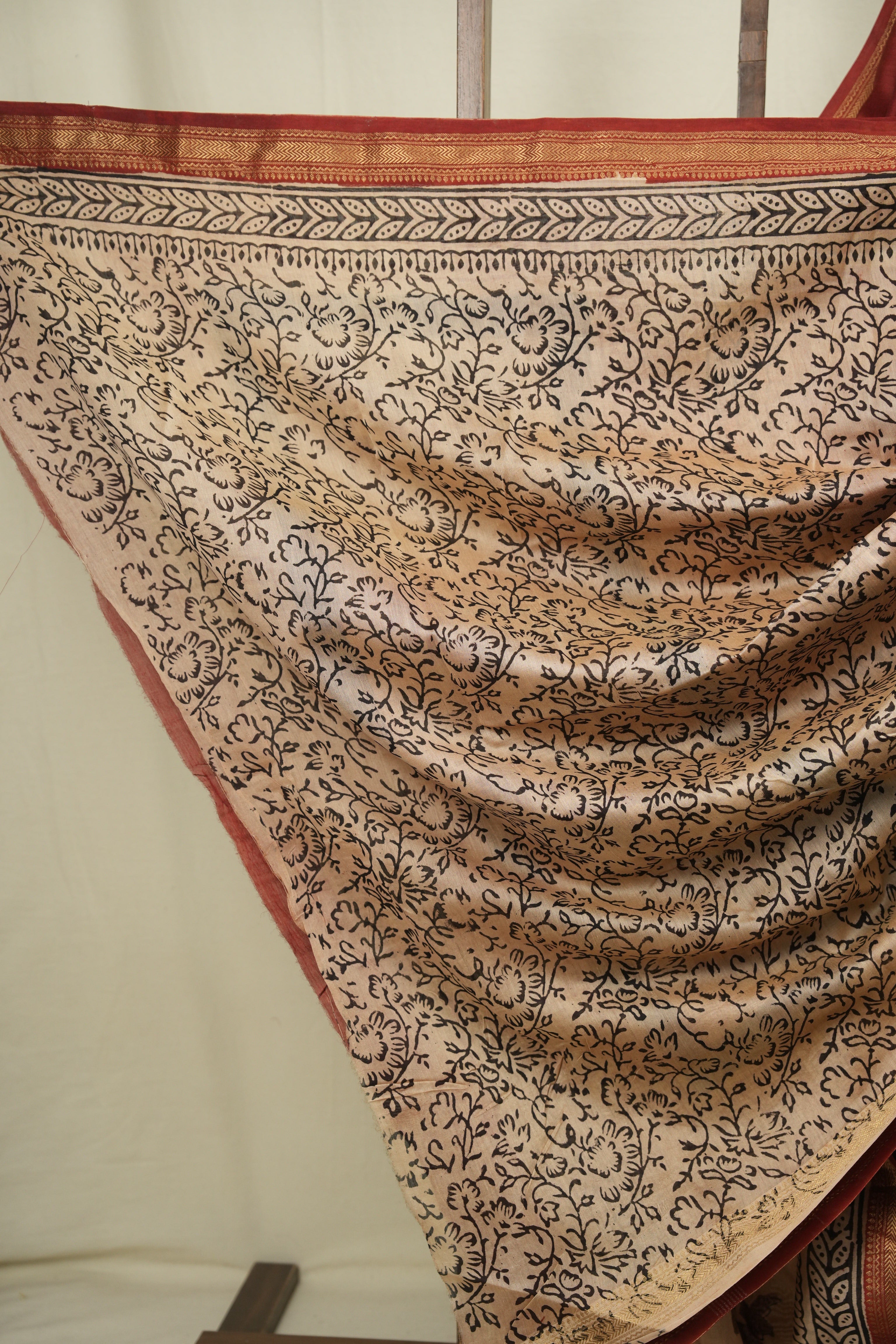 Maroon HBP Cotton Silk Saree With Chanderi Border - SRMCSS1804