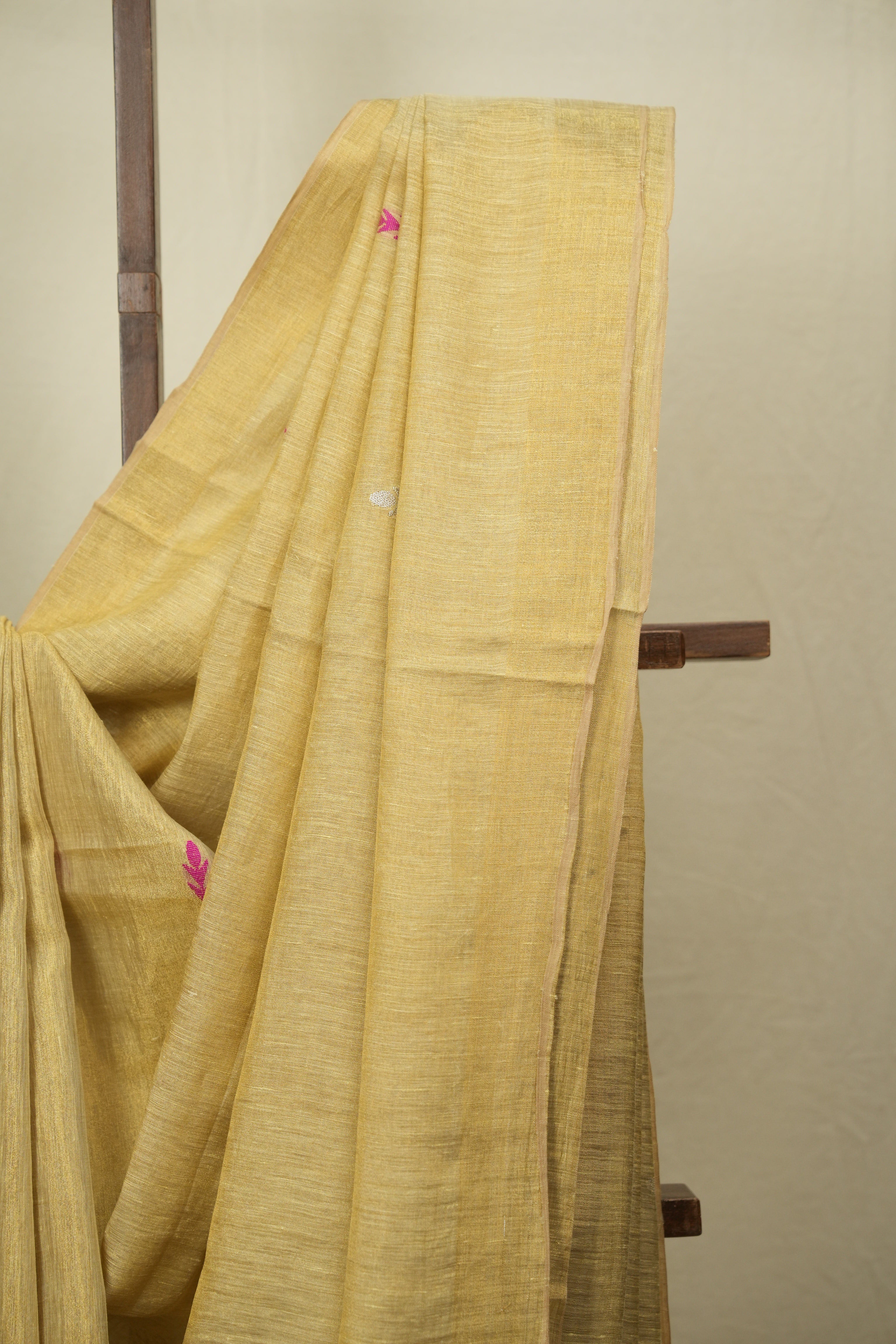 Light Yellow Tissue Linen Jamdani Saree - SRLYTLJS211
