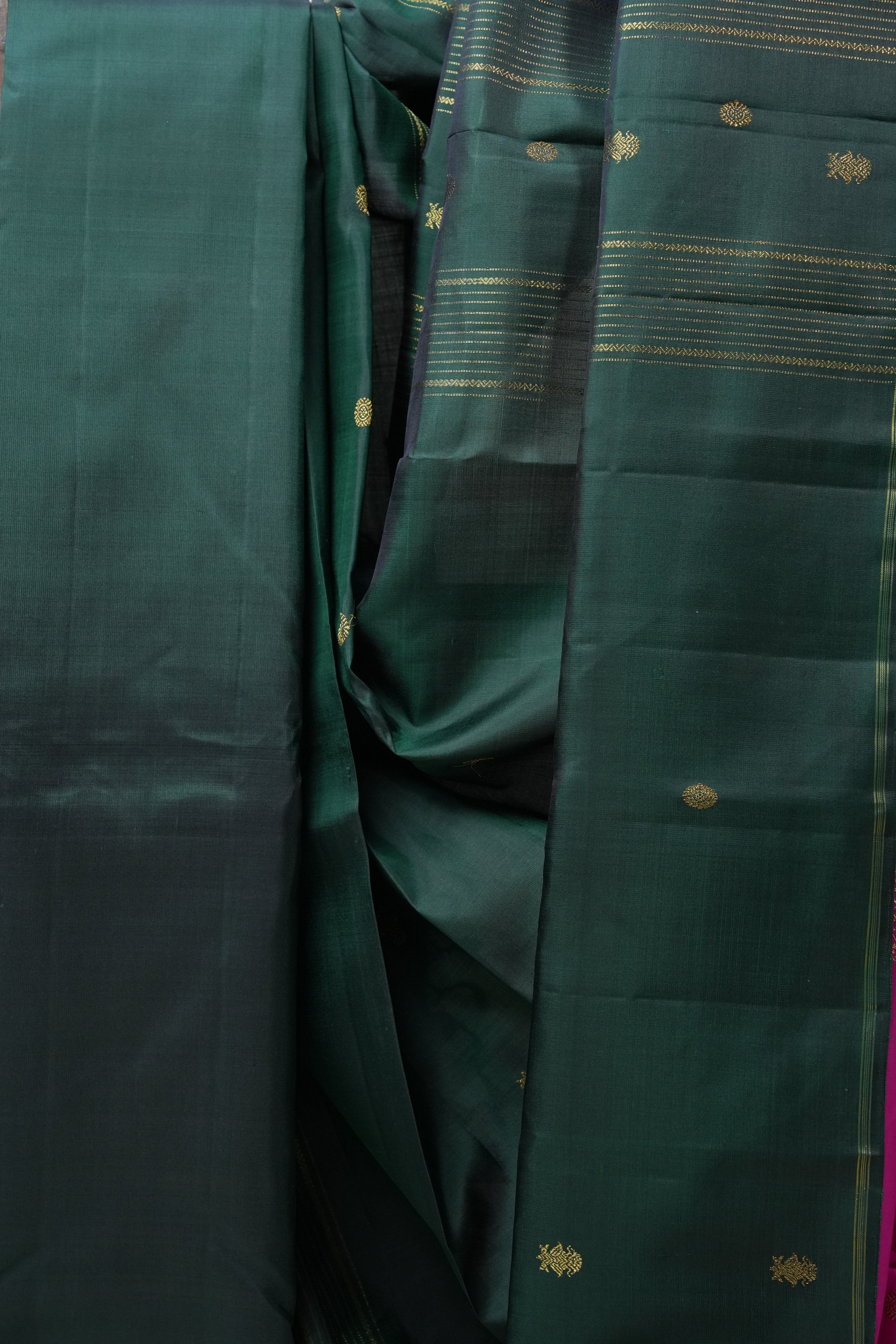 Dark Green Kanjeevaram Silk Saree - SRDGKSS816