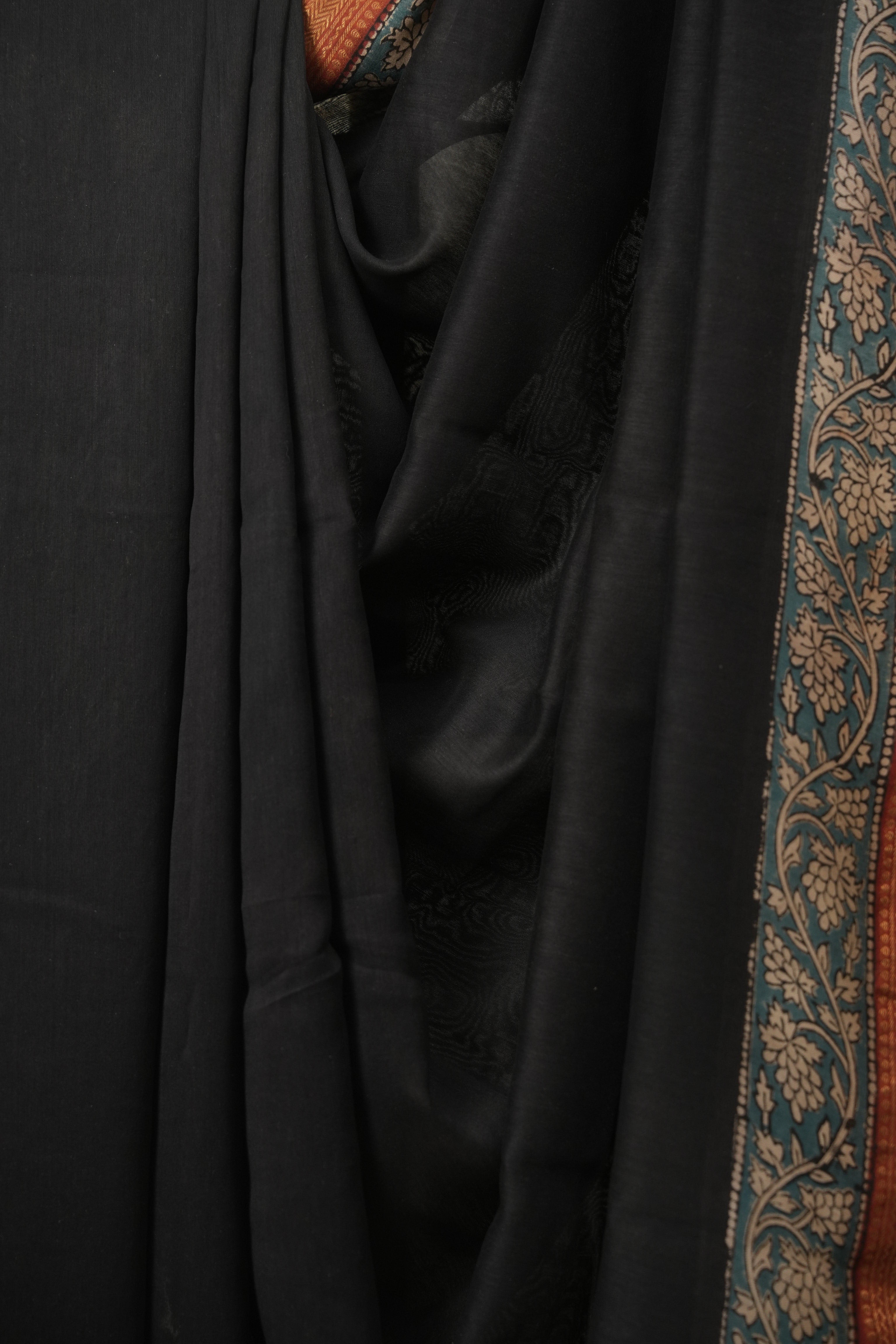 Black HBP Cotton Silk Saree With Chanderi Border - SRBCSS1754