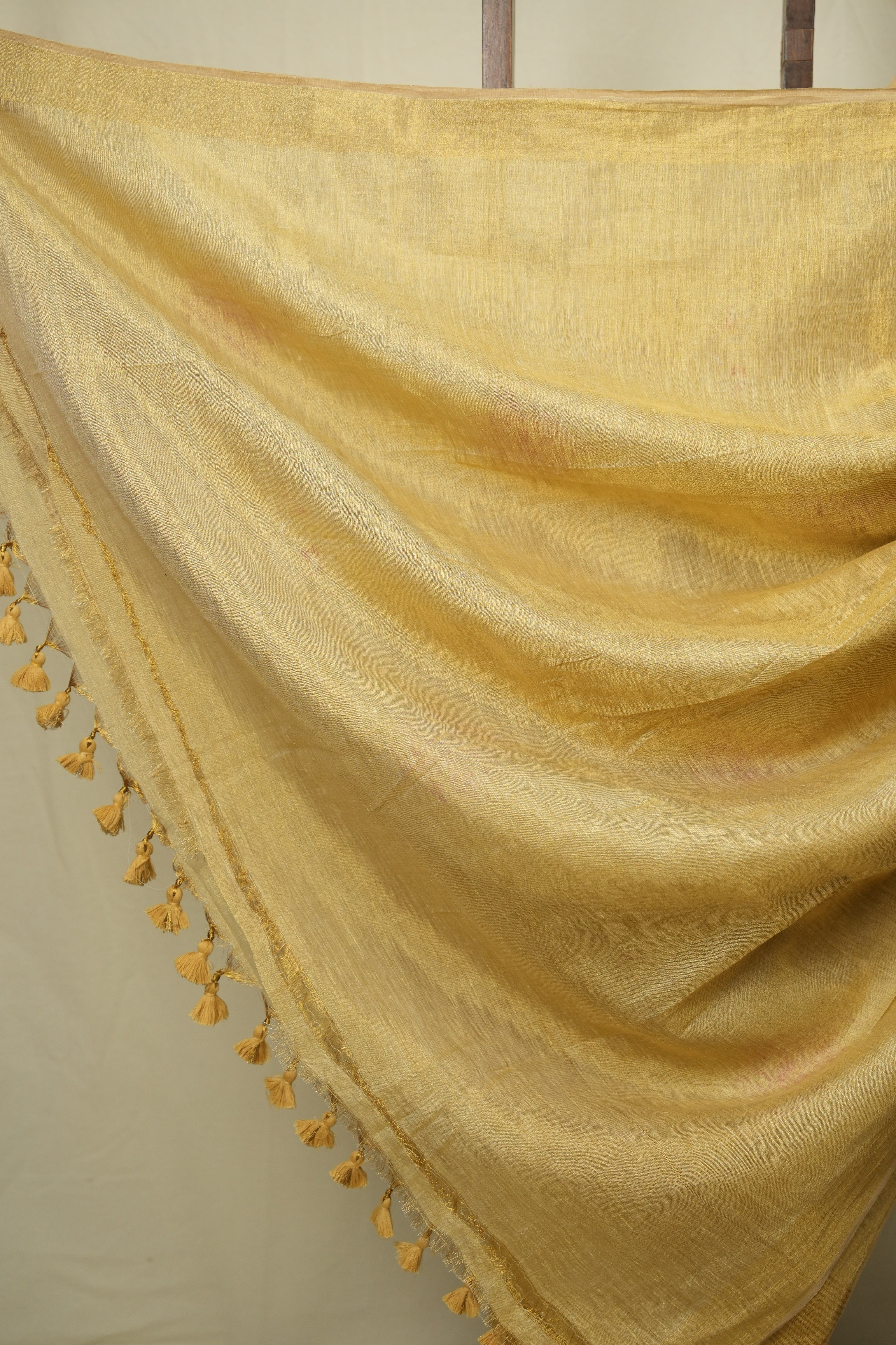 Light Yellow Tissue Linen Jamdani Saree - SRLYTLJS211