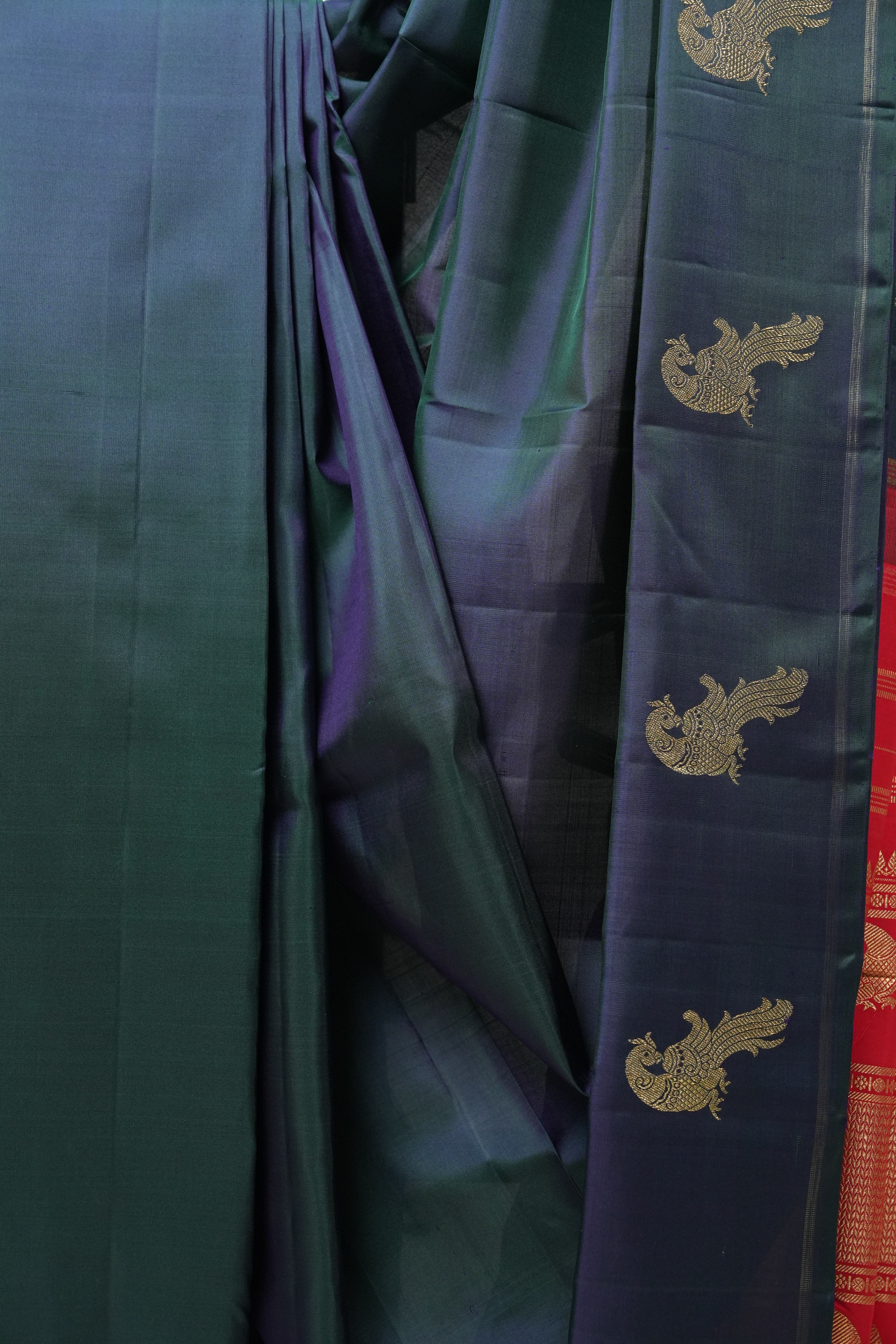 Dark Green Kanjeevaram Silk Saree - SRDGKSS818