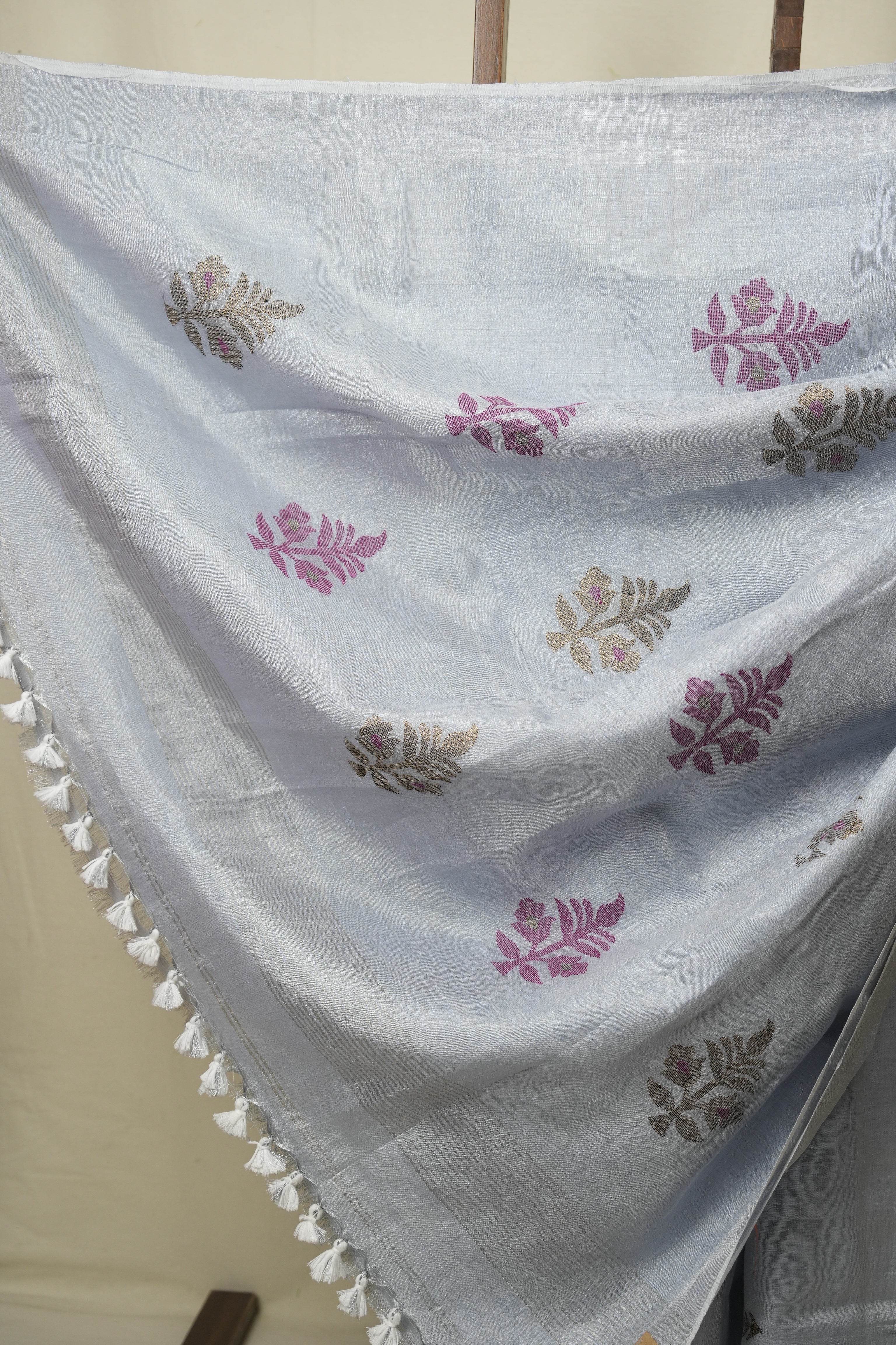 Steel Grey Tissue Linen Jamdani Saree - SRSGTLJS220