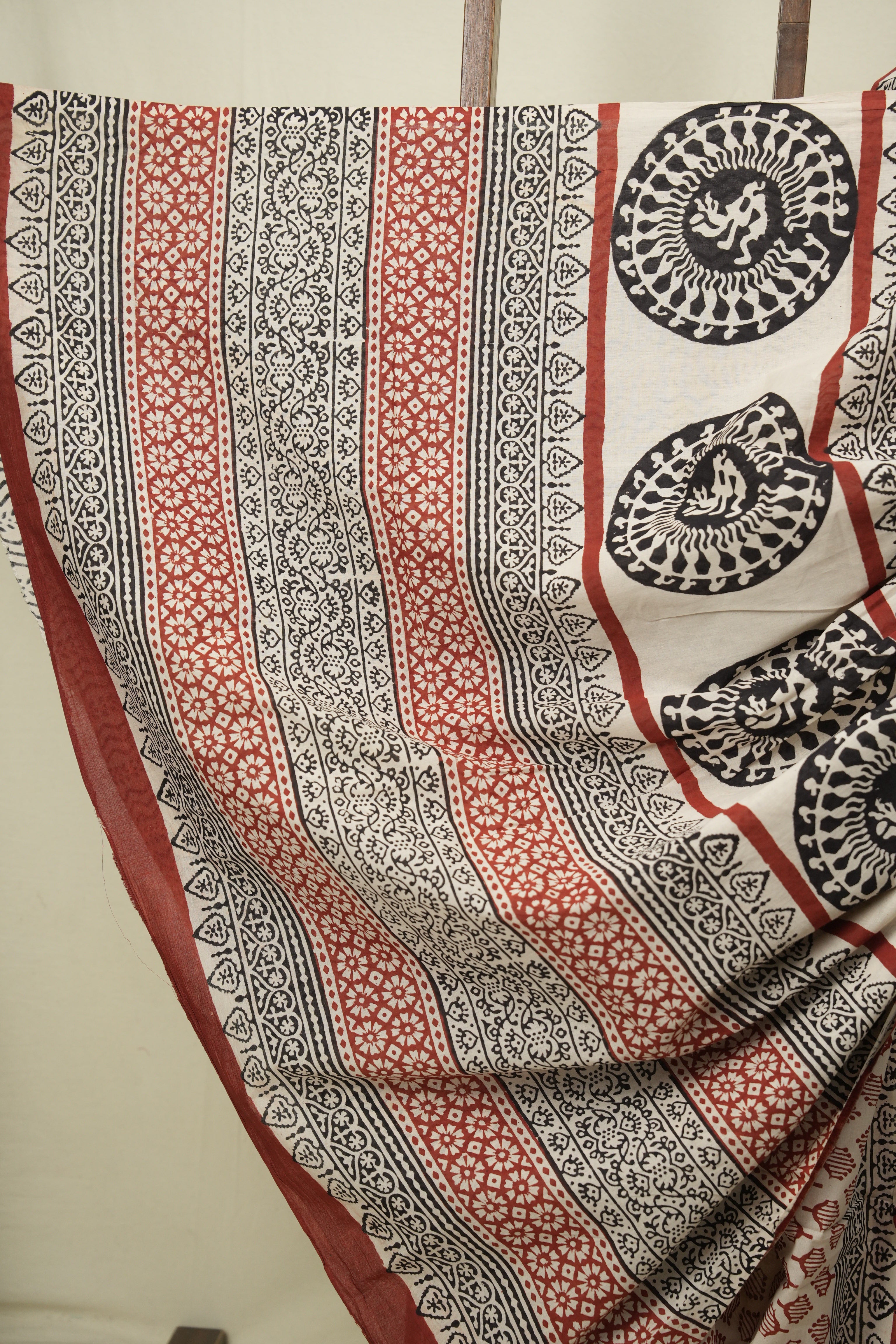 Cream HBP Cotton Saree - SRCCS3677