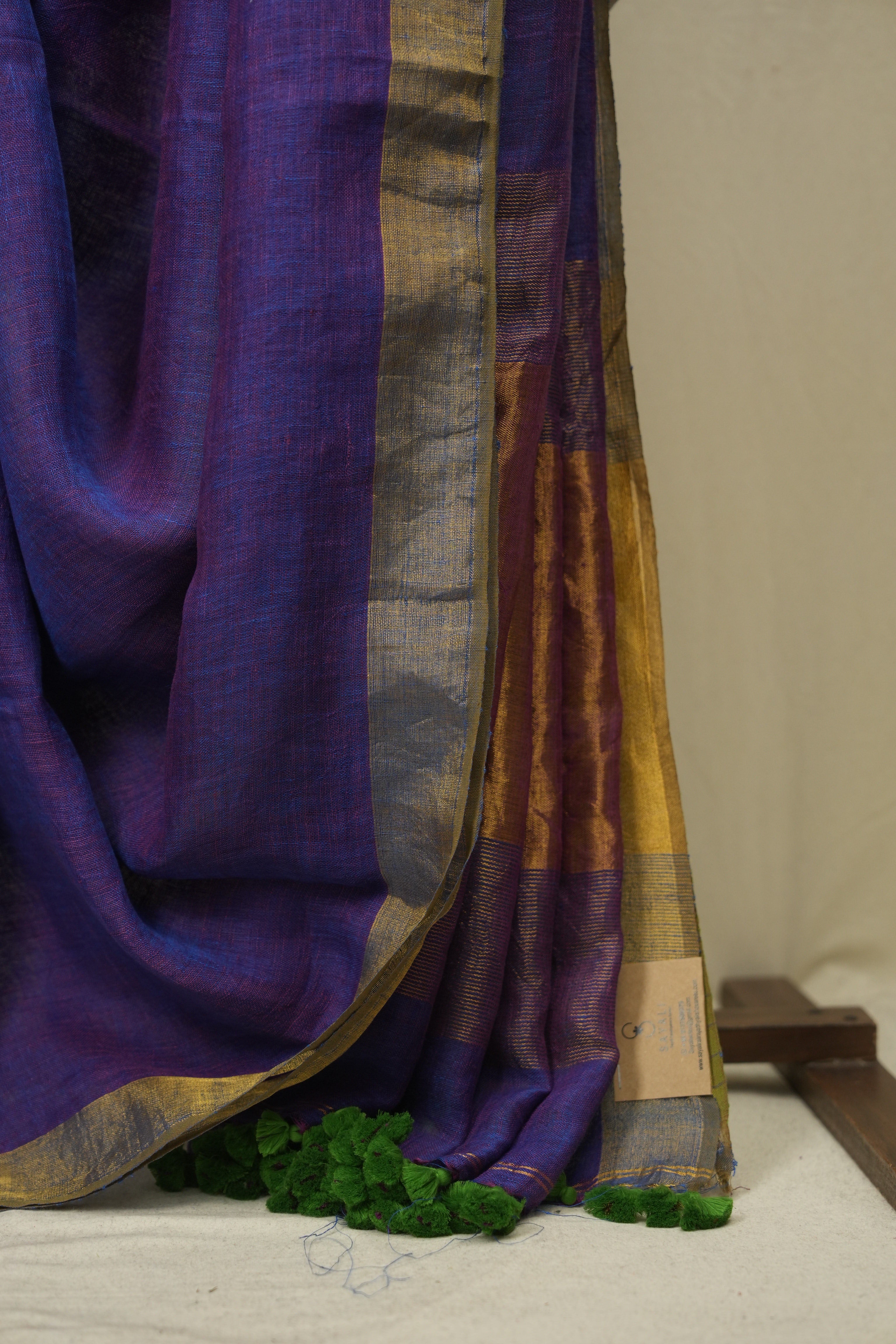 Purple Plain Linen Saree With Green Tassels - SRPPLS522