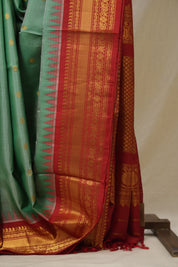 Two Tone Green Gadwal Silk Saree - SRTTGGSS541