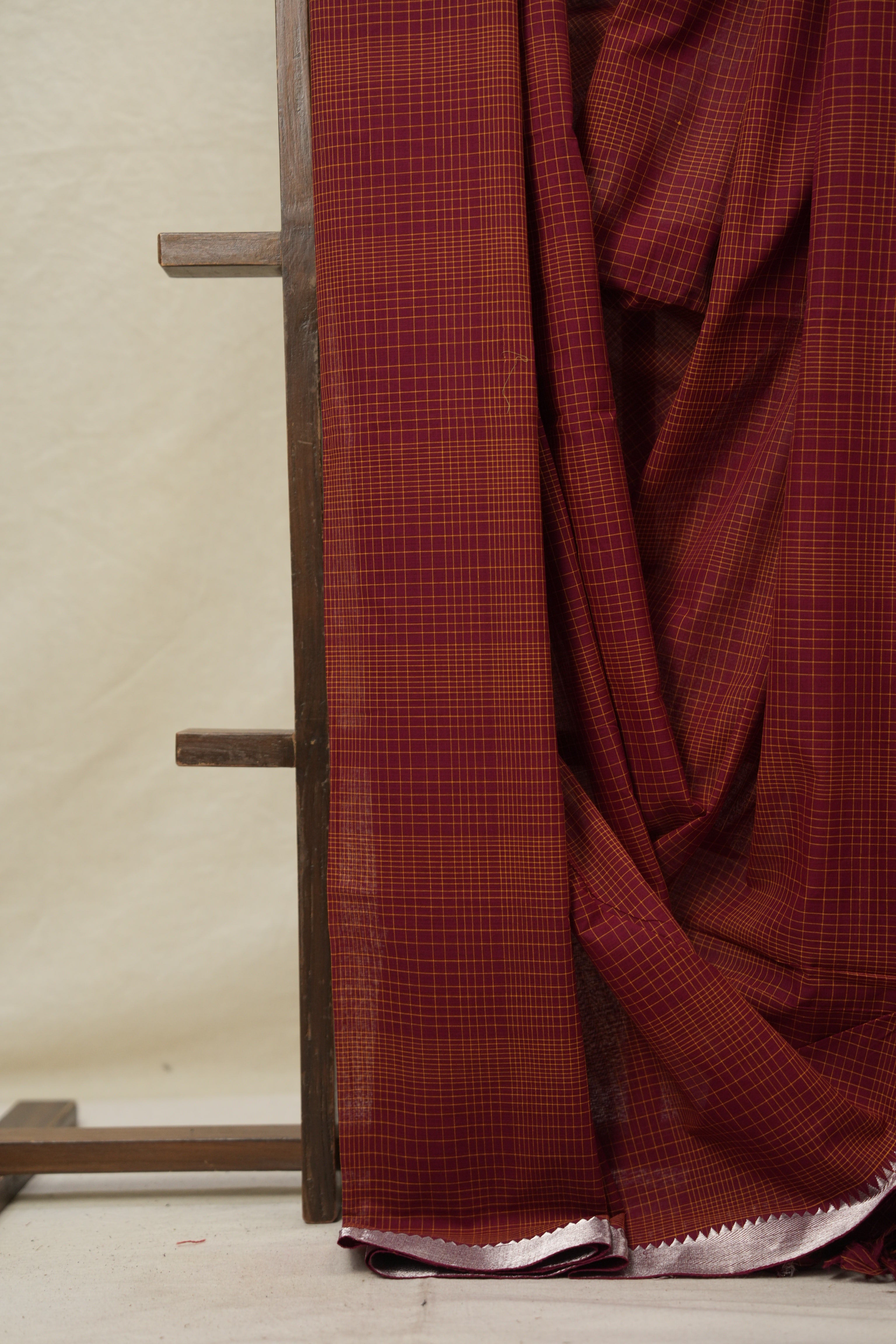 Maroon Checkers Cotton Mangalgiri Saree - SRMCCMS28