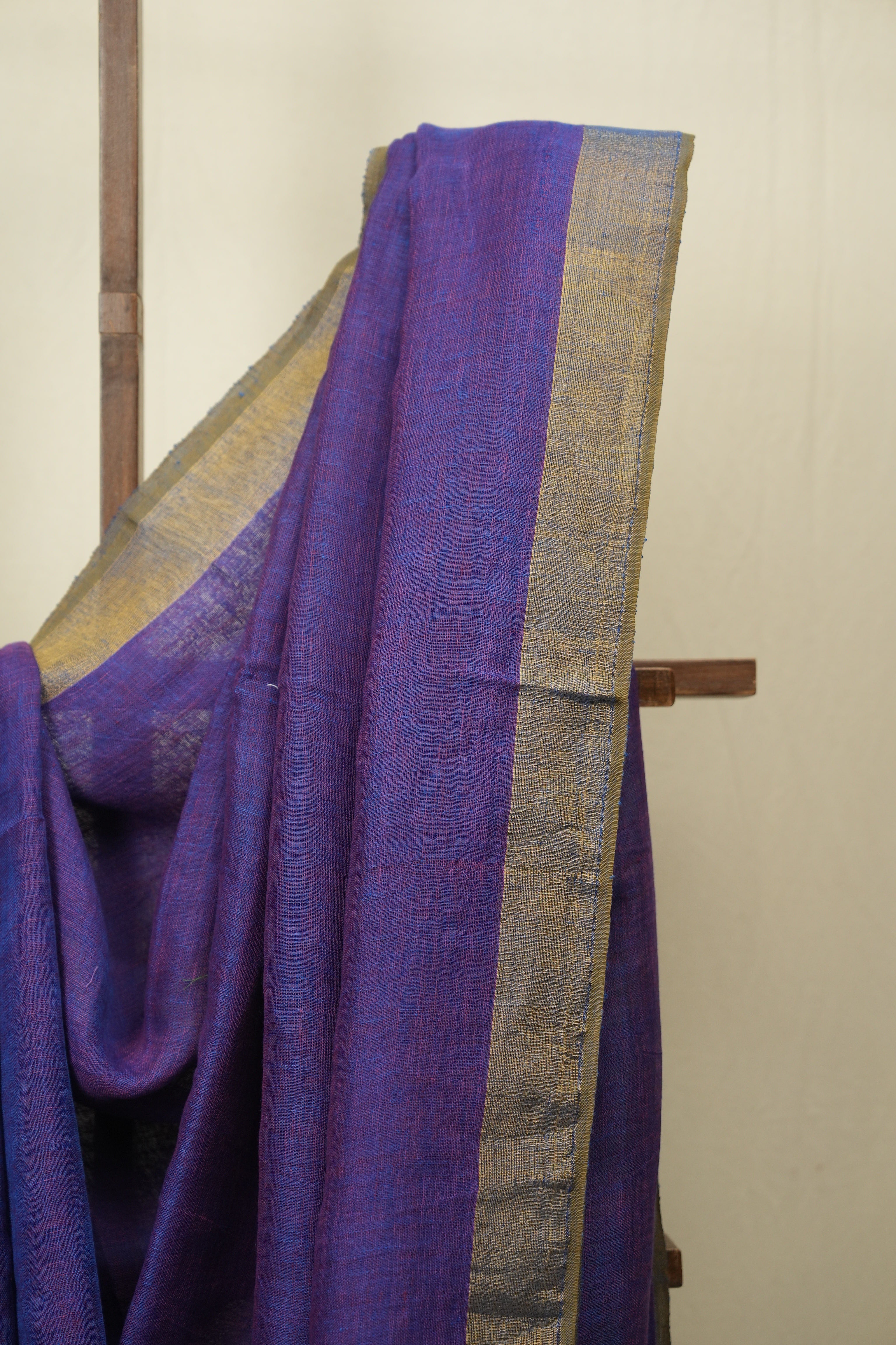 Purple Plain Linen Saree With Green Tassels - SRPPLS522