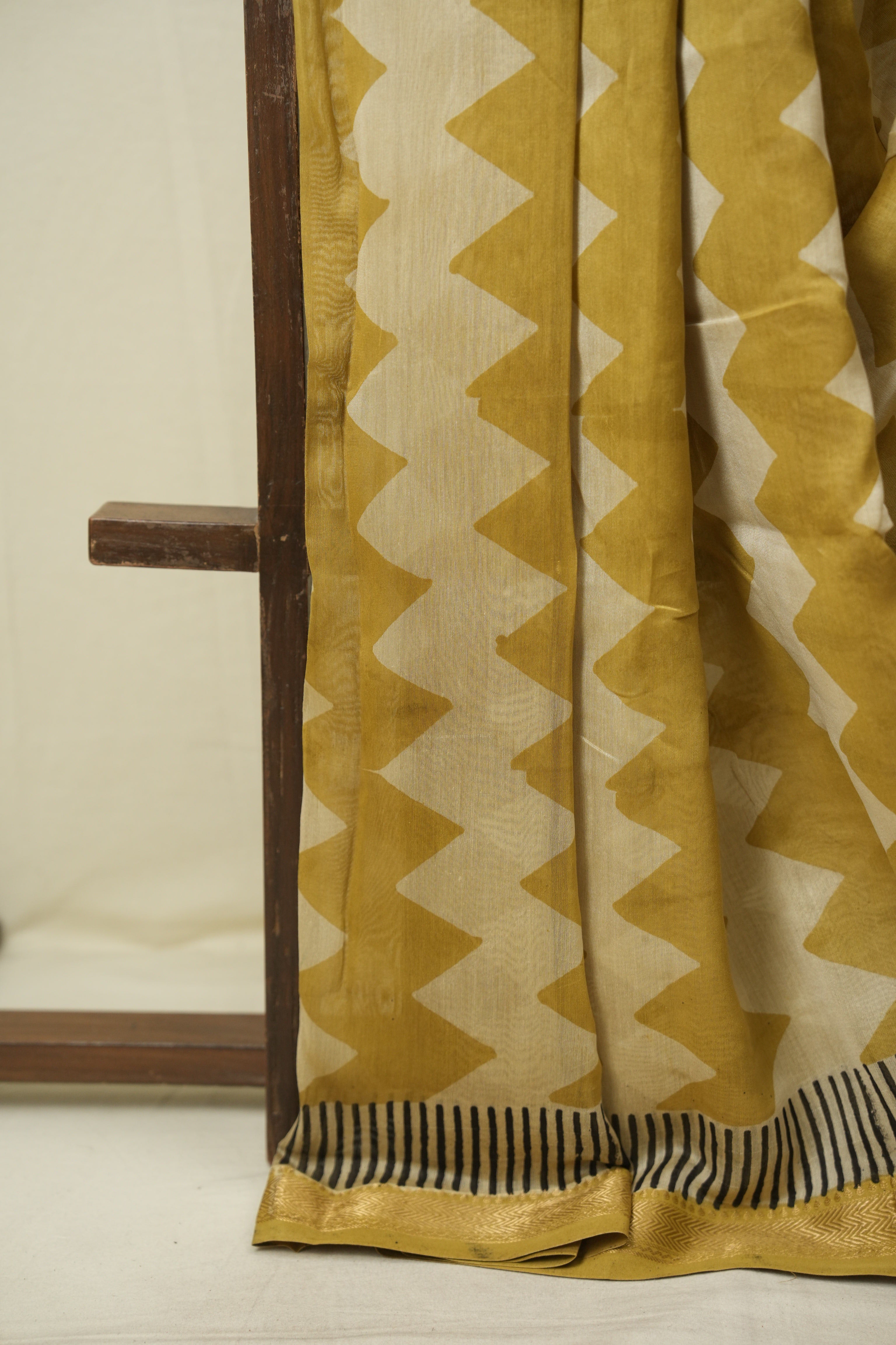 Mustard HBP Cotton Silk Saree With Chanderi Border - SRMCSS1753