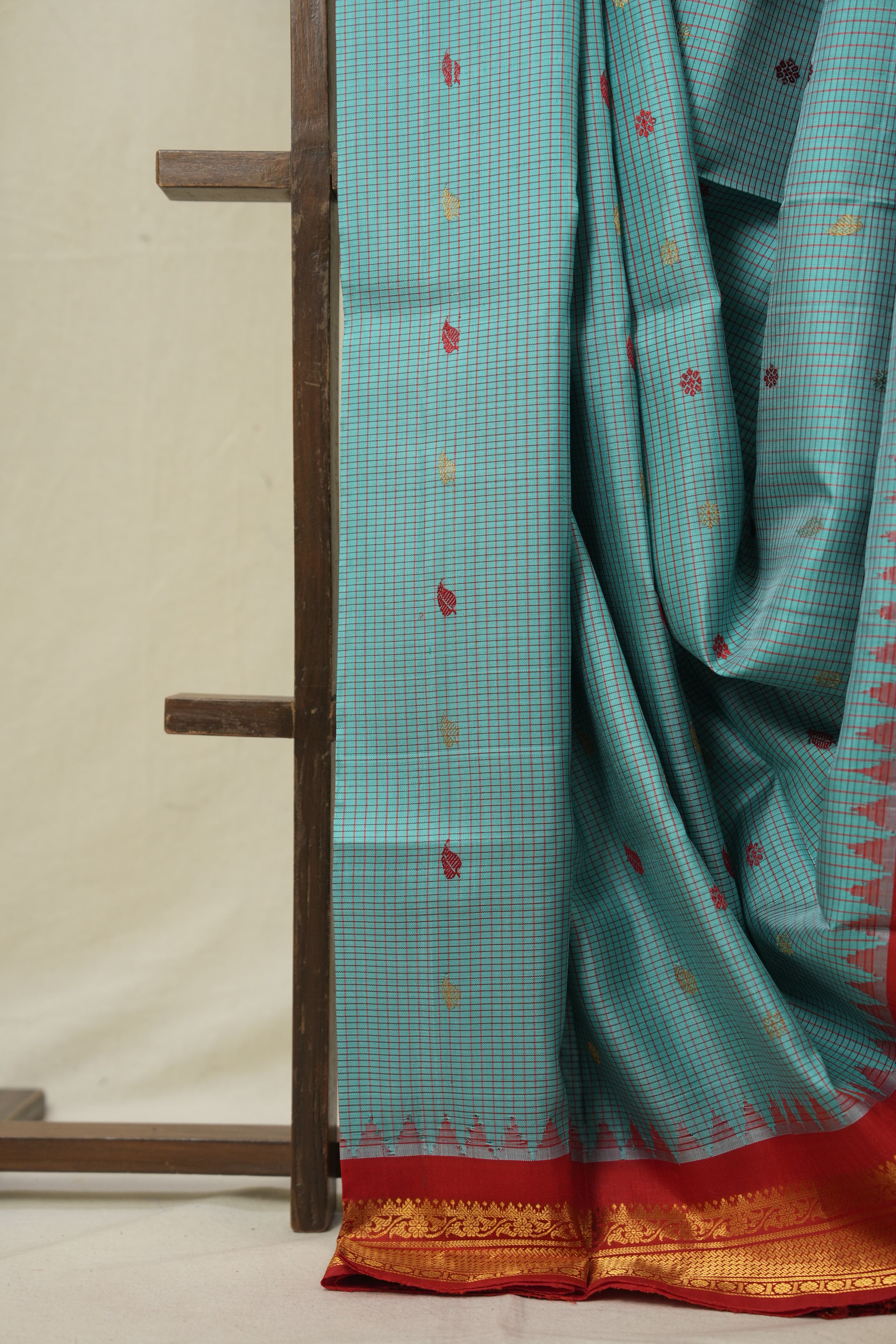 Sky Blue Gadwal Silk Saree - SRSBGSS567