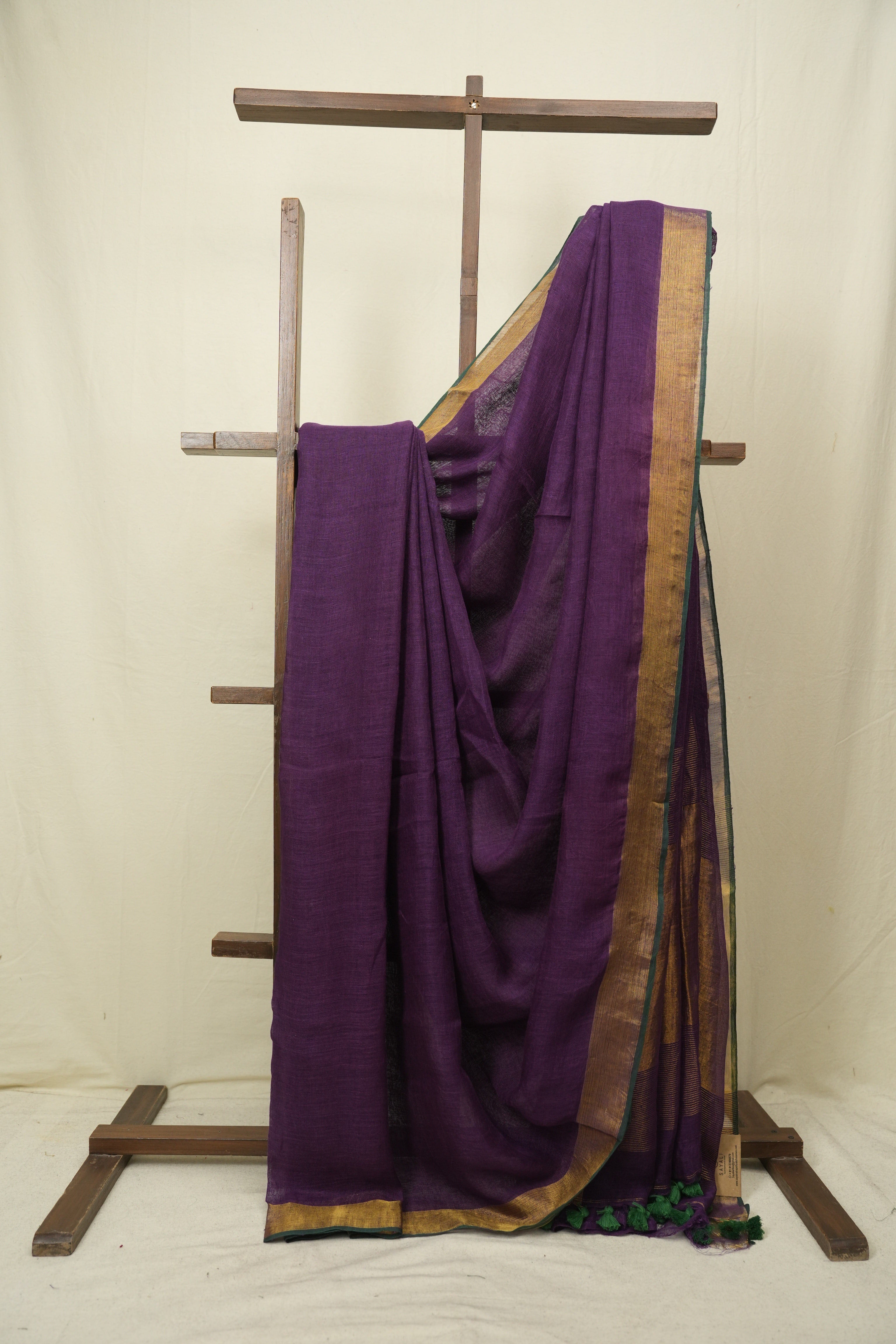 Purple Plain Linen Saree With Green Tassels - SRPPLS517