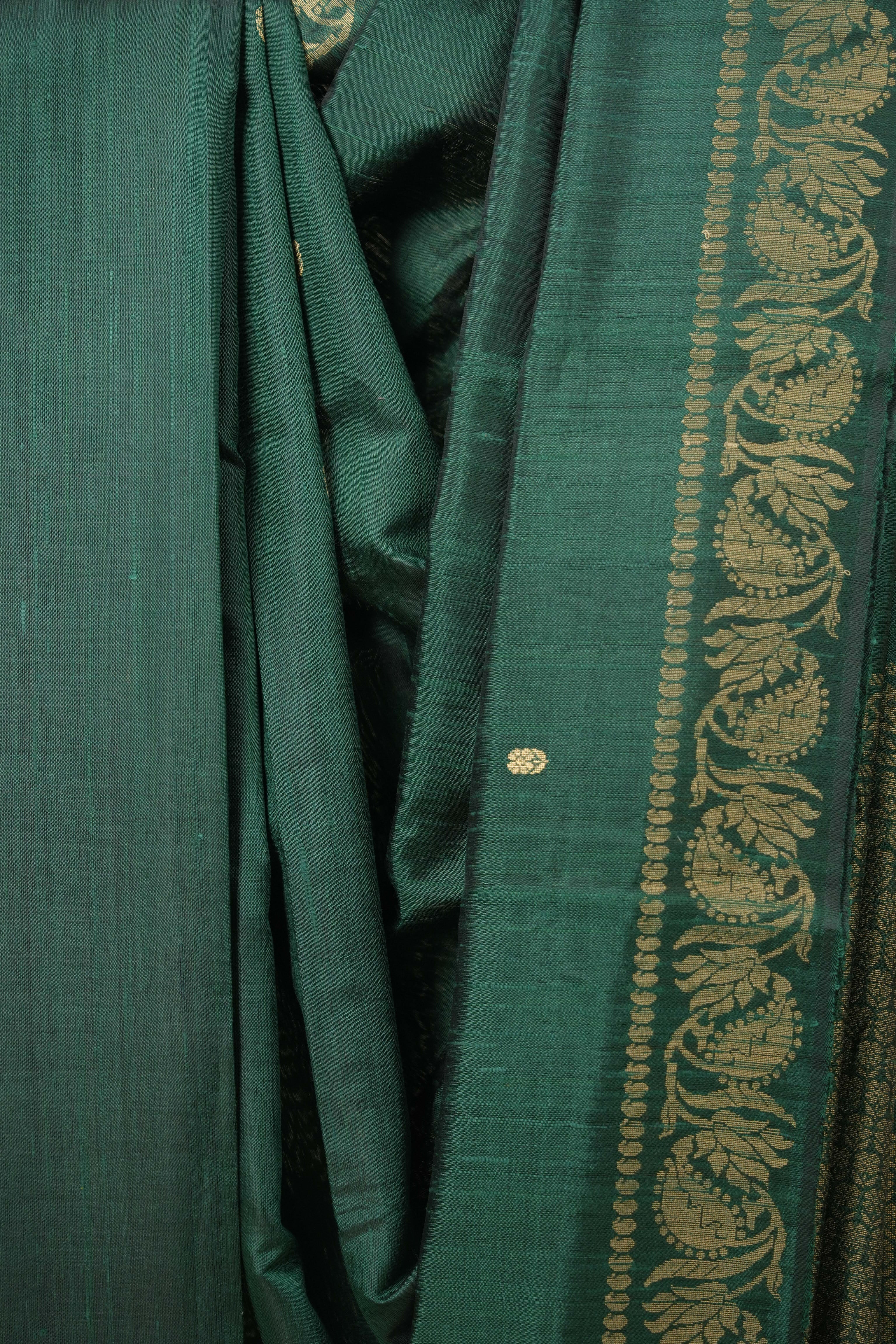 Green Raw Silk Saree - SRGRSS910