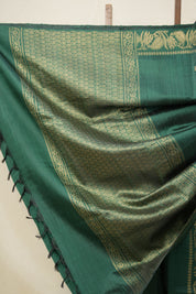 Green Raw Silk Saree - SRGRSS910