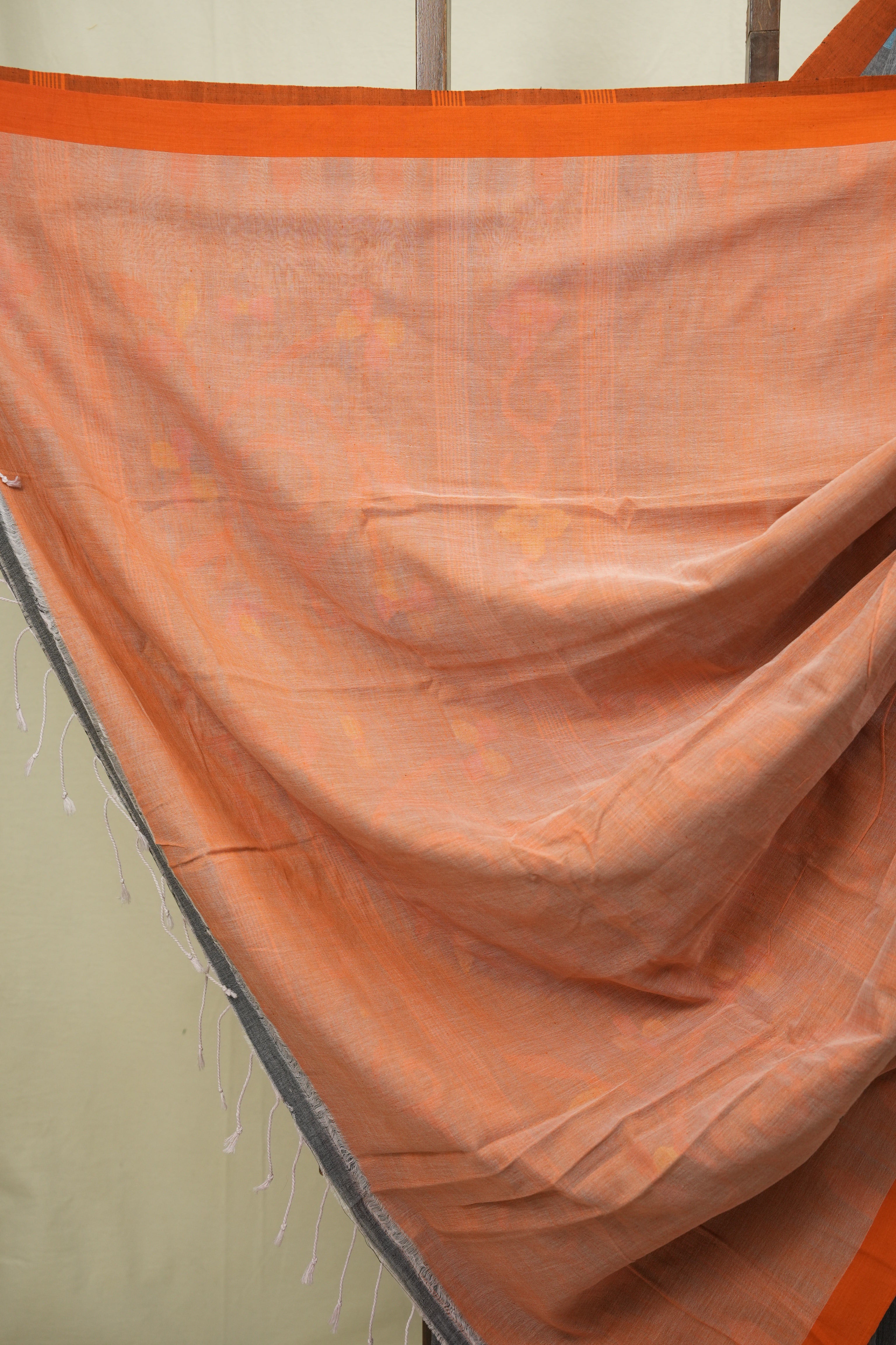 Grey Bengal Mul Cotton Saree - SRGBMCS095