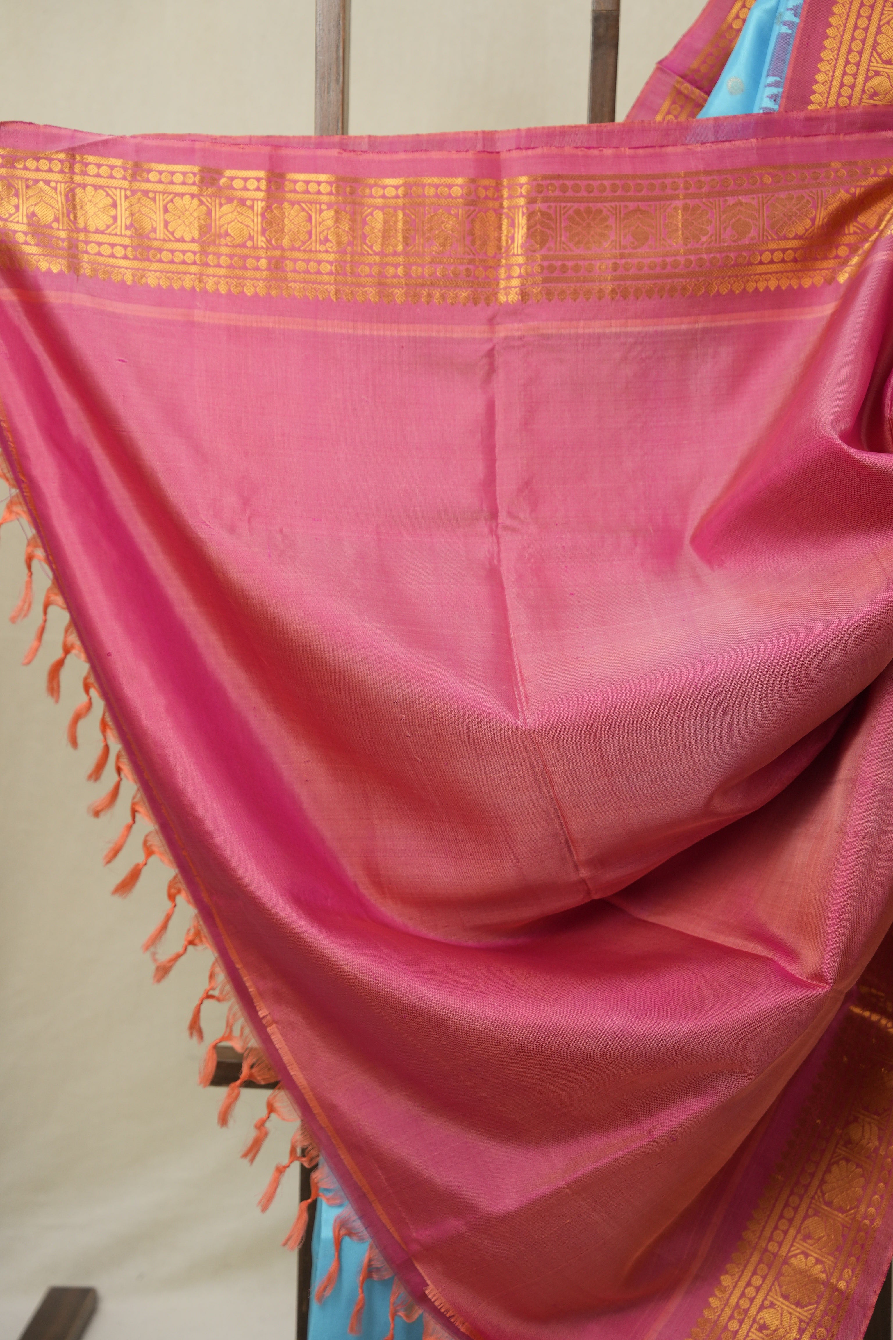 Sky Blue Gadwal Silk Saree - SRSBGSS564