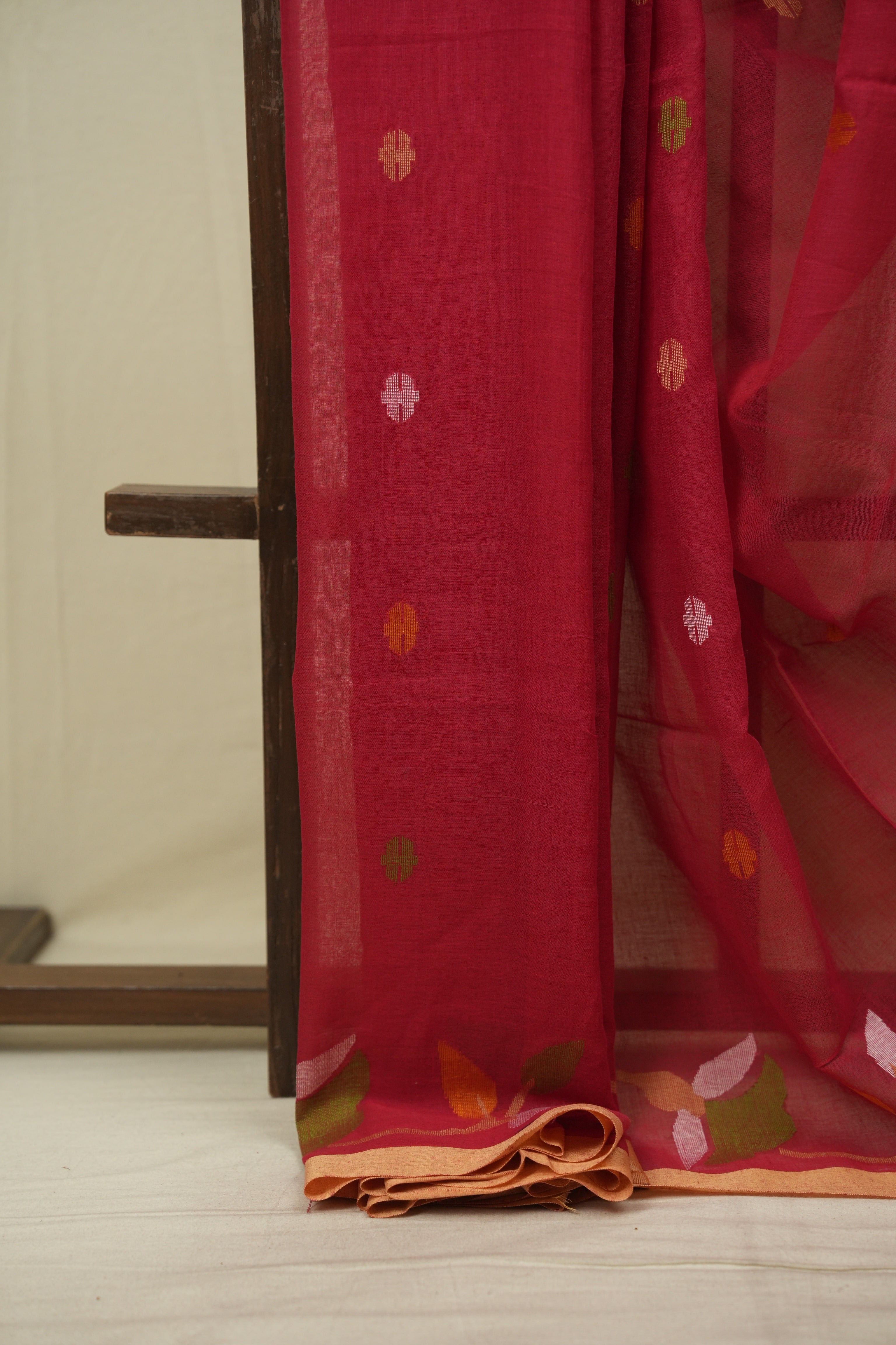 Red Bengal Mul Cotton Saree - SRRBMCS088