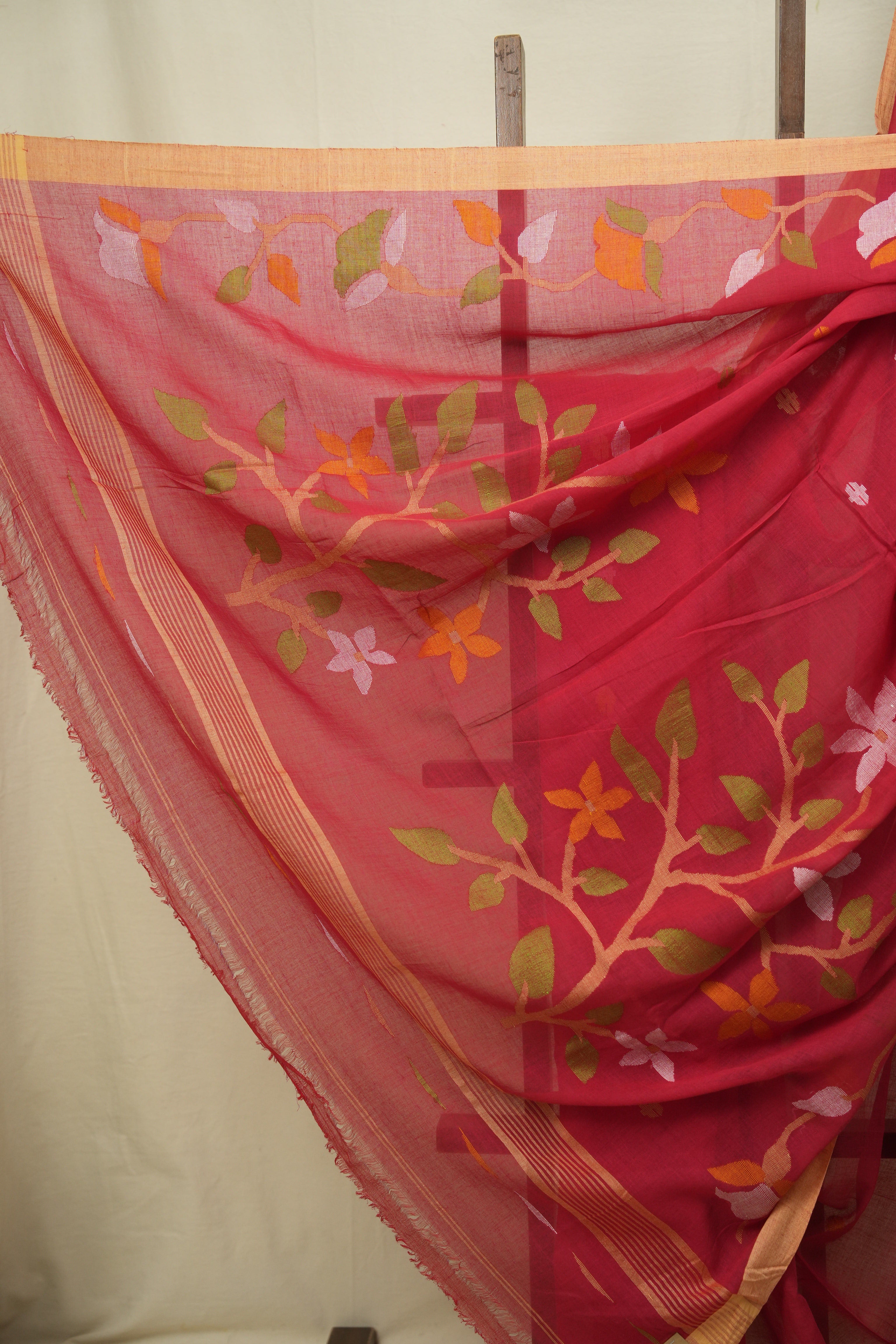 Red Bengal Mul Cotton Saree - SRRBMCS088