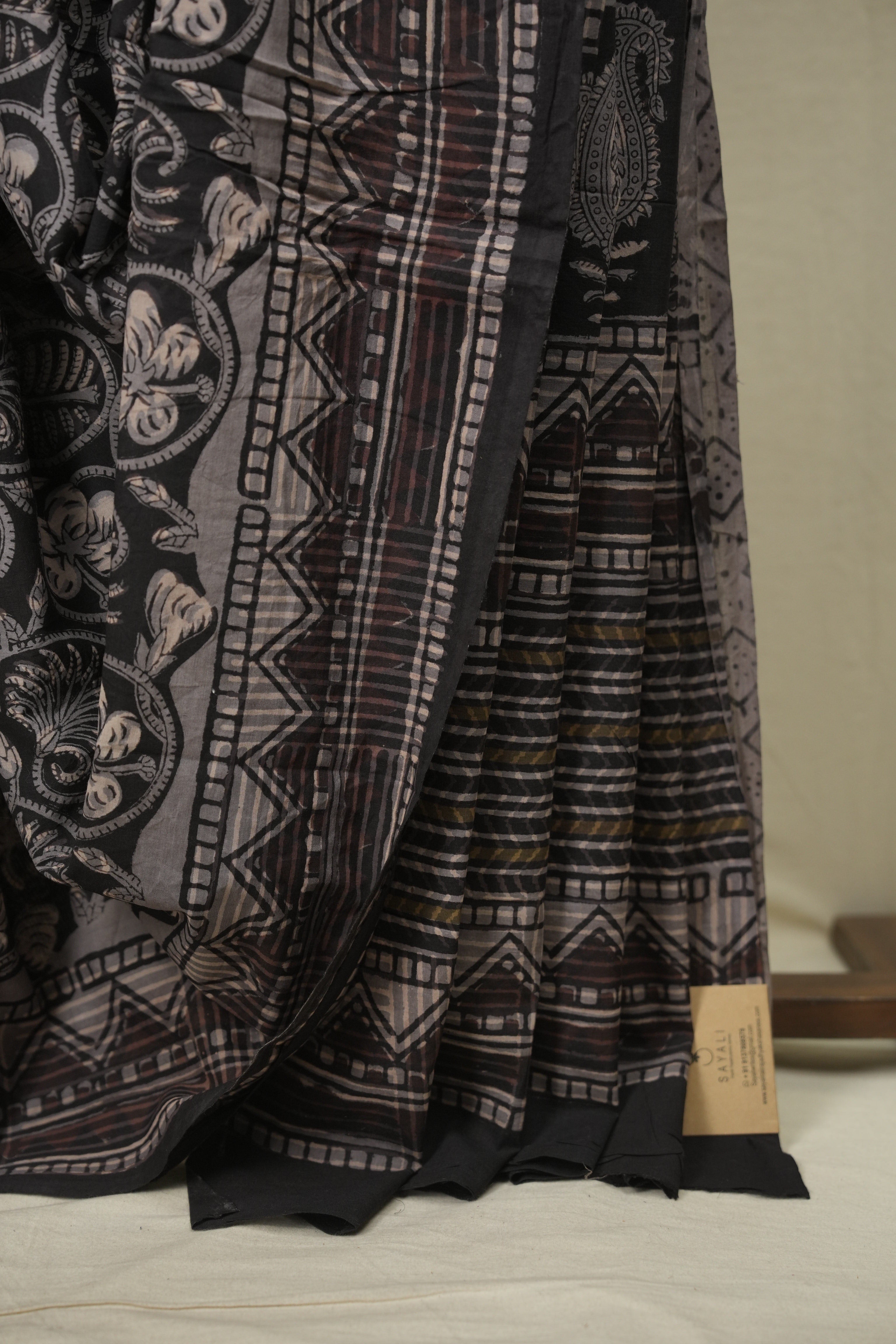 Black HBP Cotton Saree - SRBCS3742