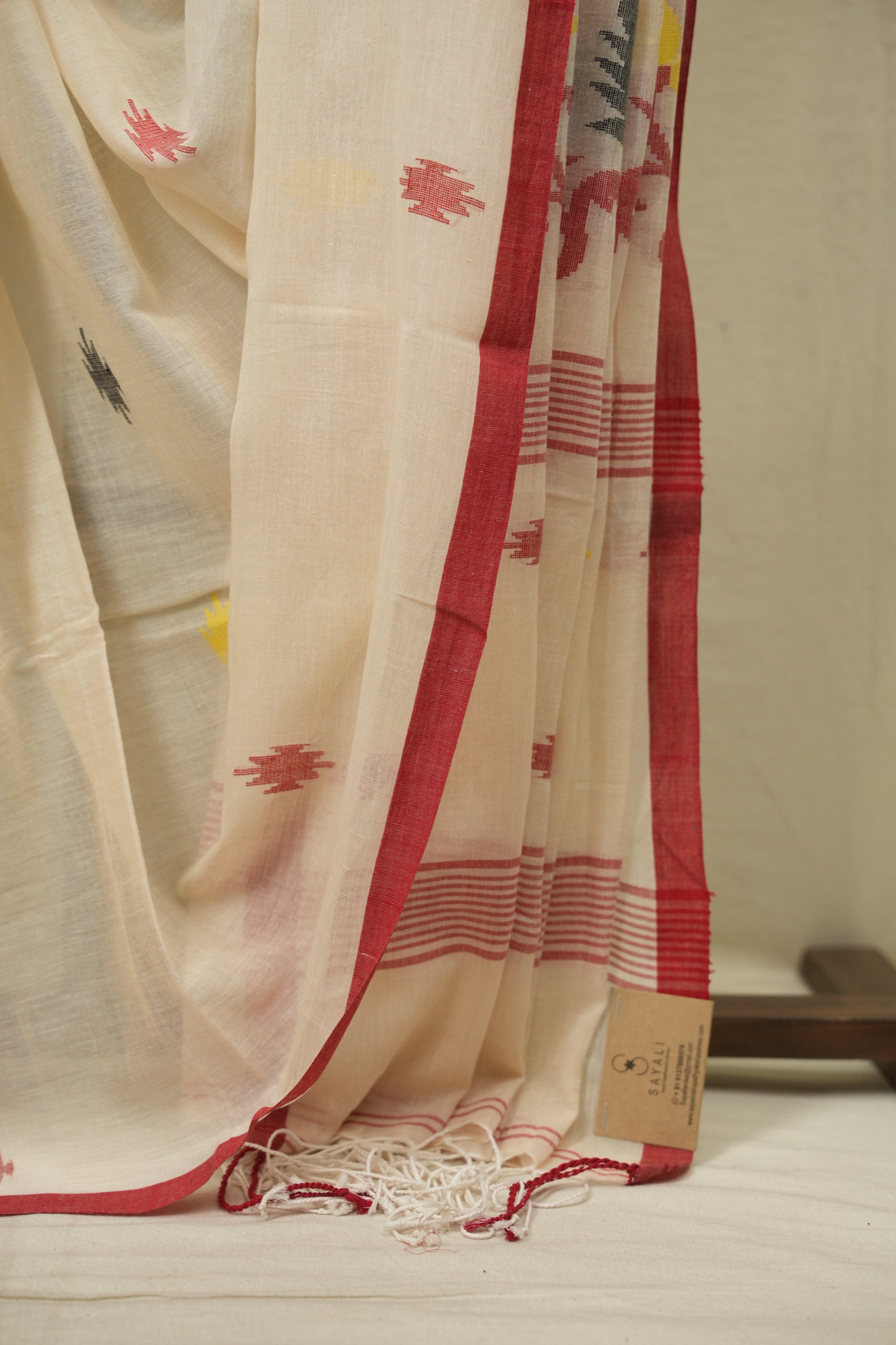 Cream Bengal Mul Cotton Saree - SRCBMCS094