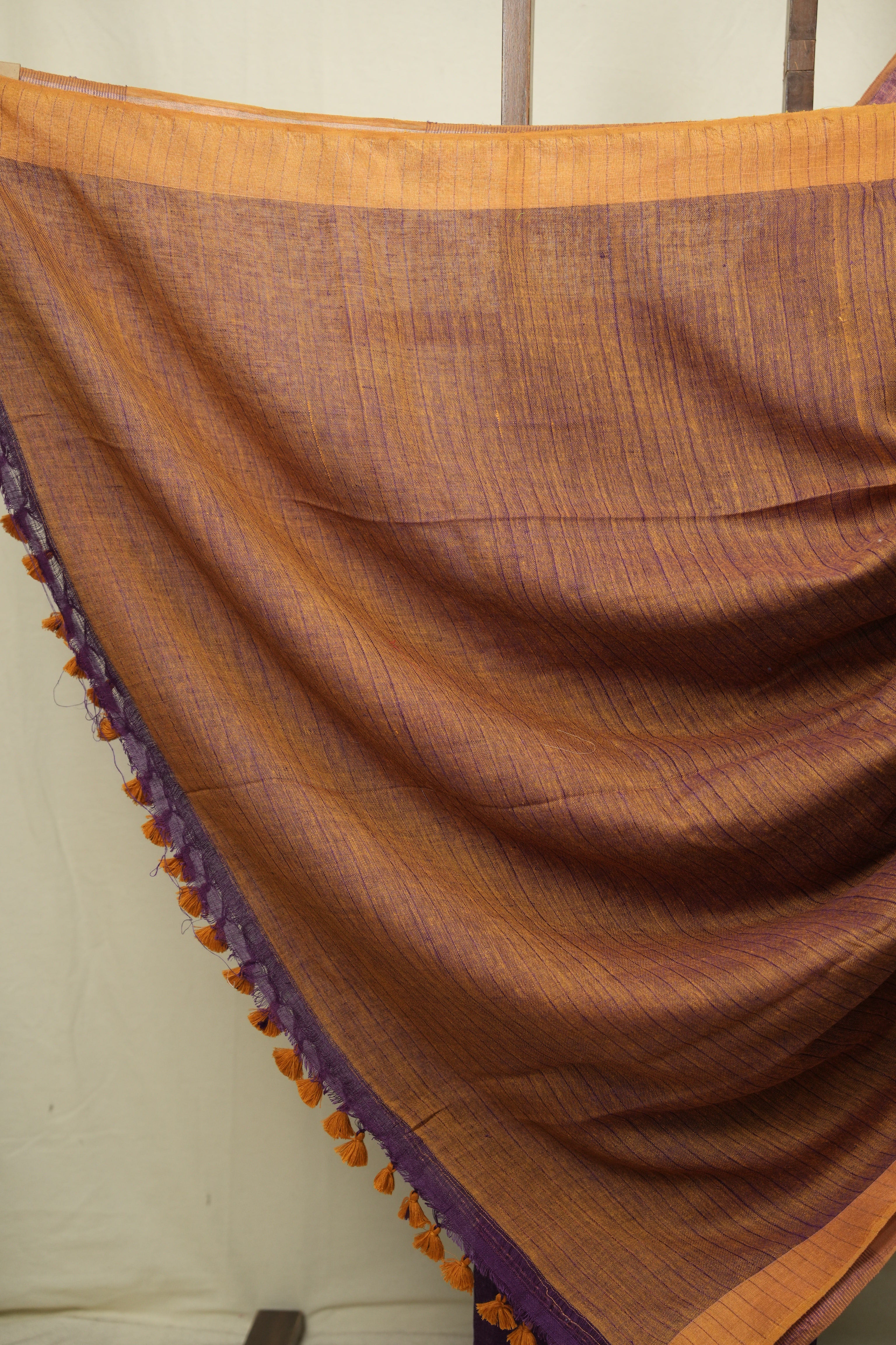 Purple Plain Linen Saree With Gold Tassels - SRPPLS518