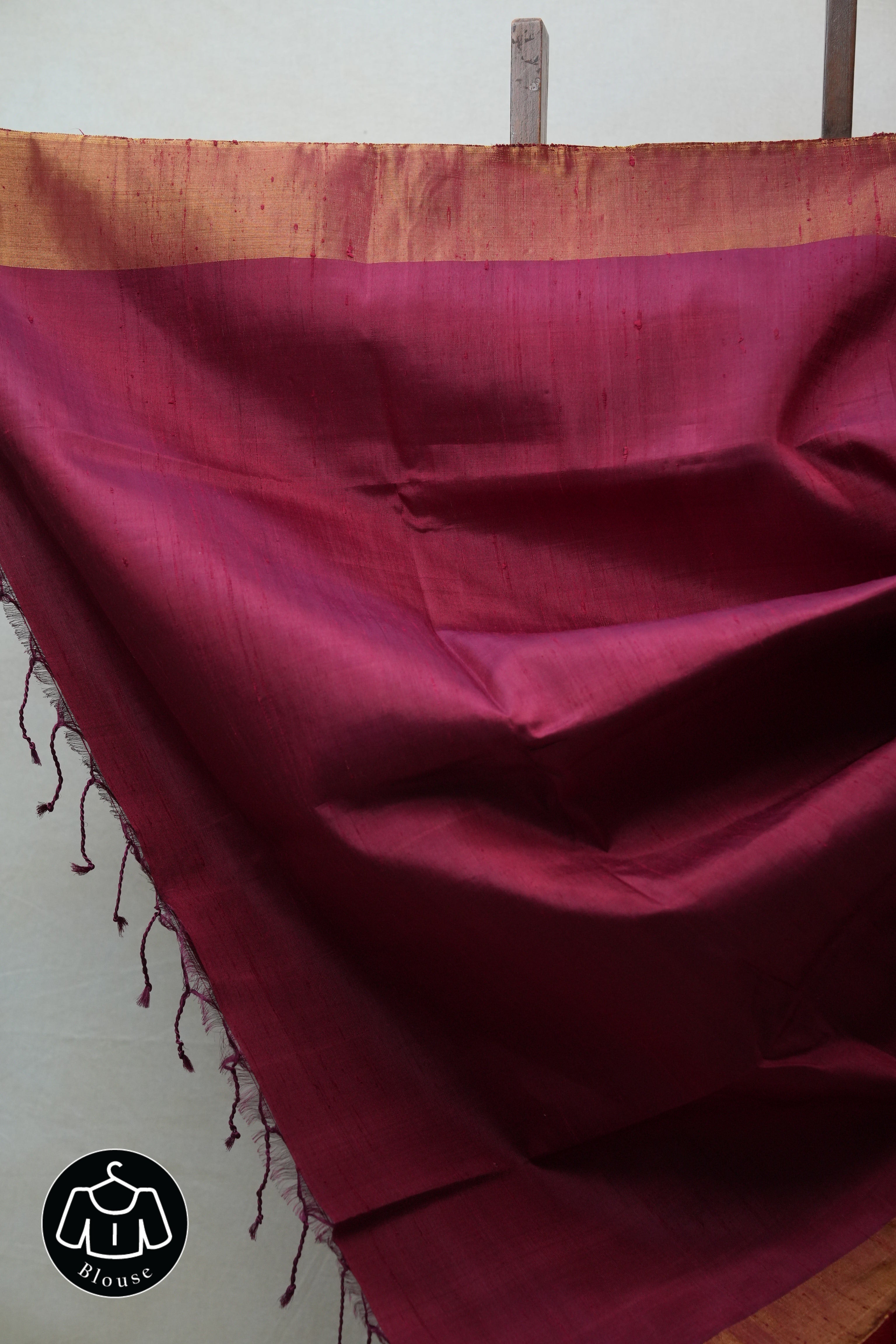 Two Tone Orange Raw Silk Ikat Saree - SRTTORSS757