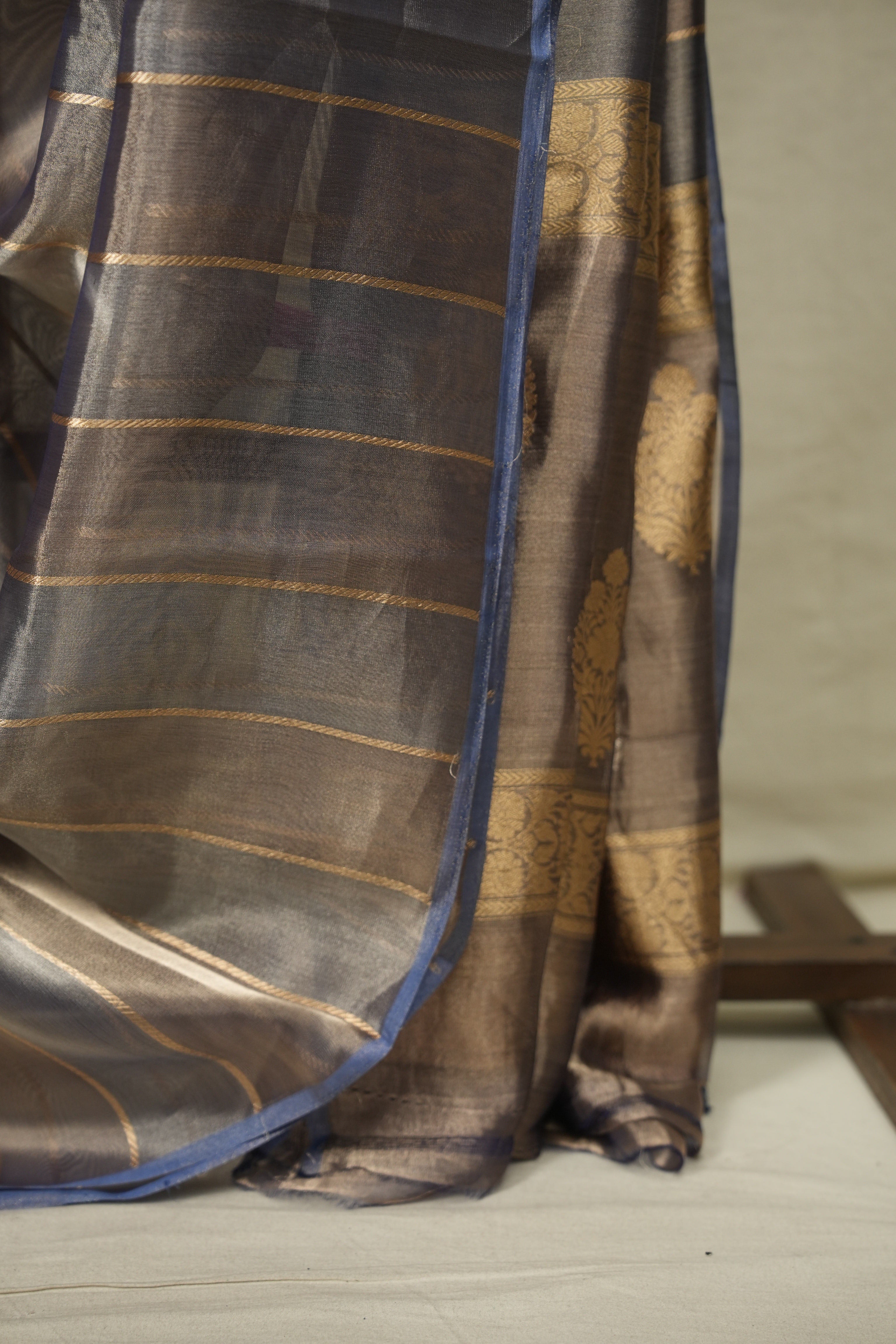 Dual Tone Blue Tissue Banarasi Silk Saree - SRDTBTBSS103