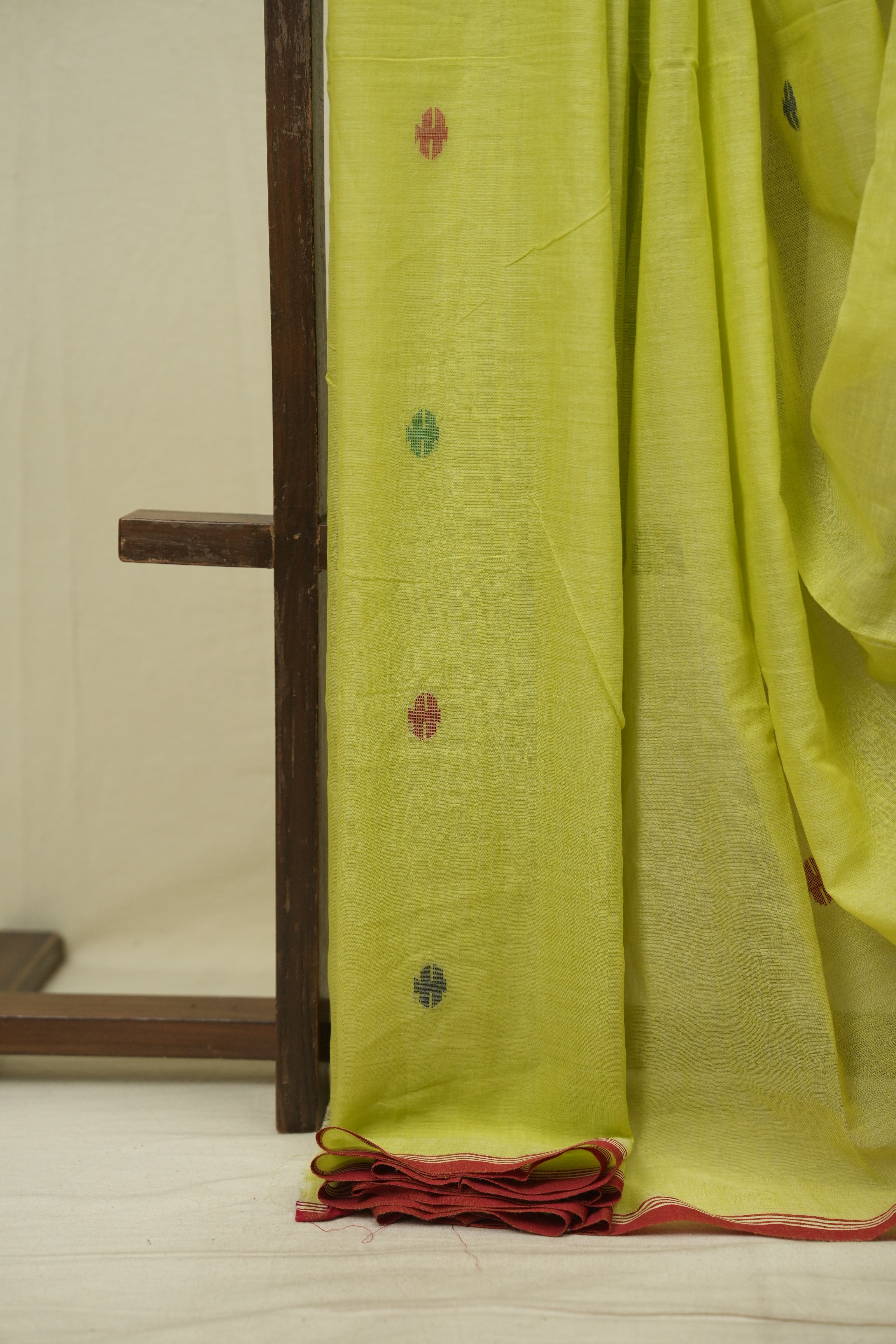 Pista Green Bengal Mul Cotton Saree - SRPGBMCS075